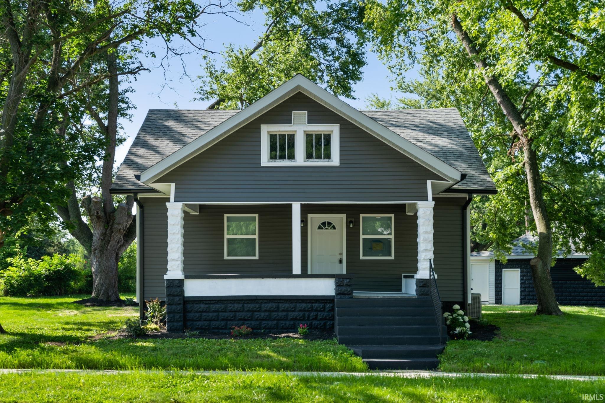2001 Schuyler Avenue