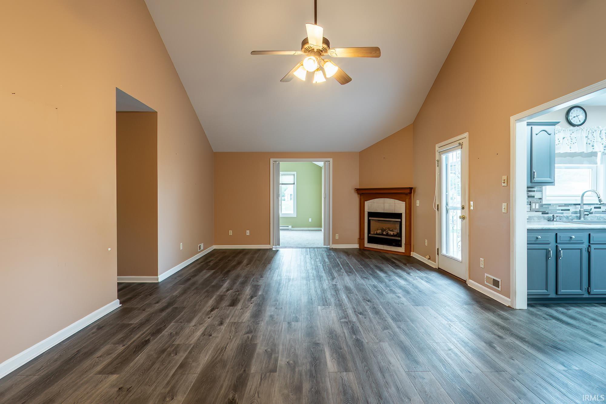 6712 Creekwood Lane
