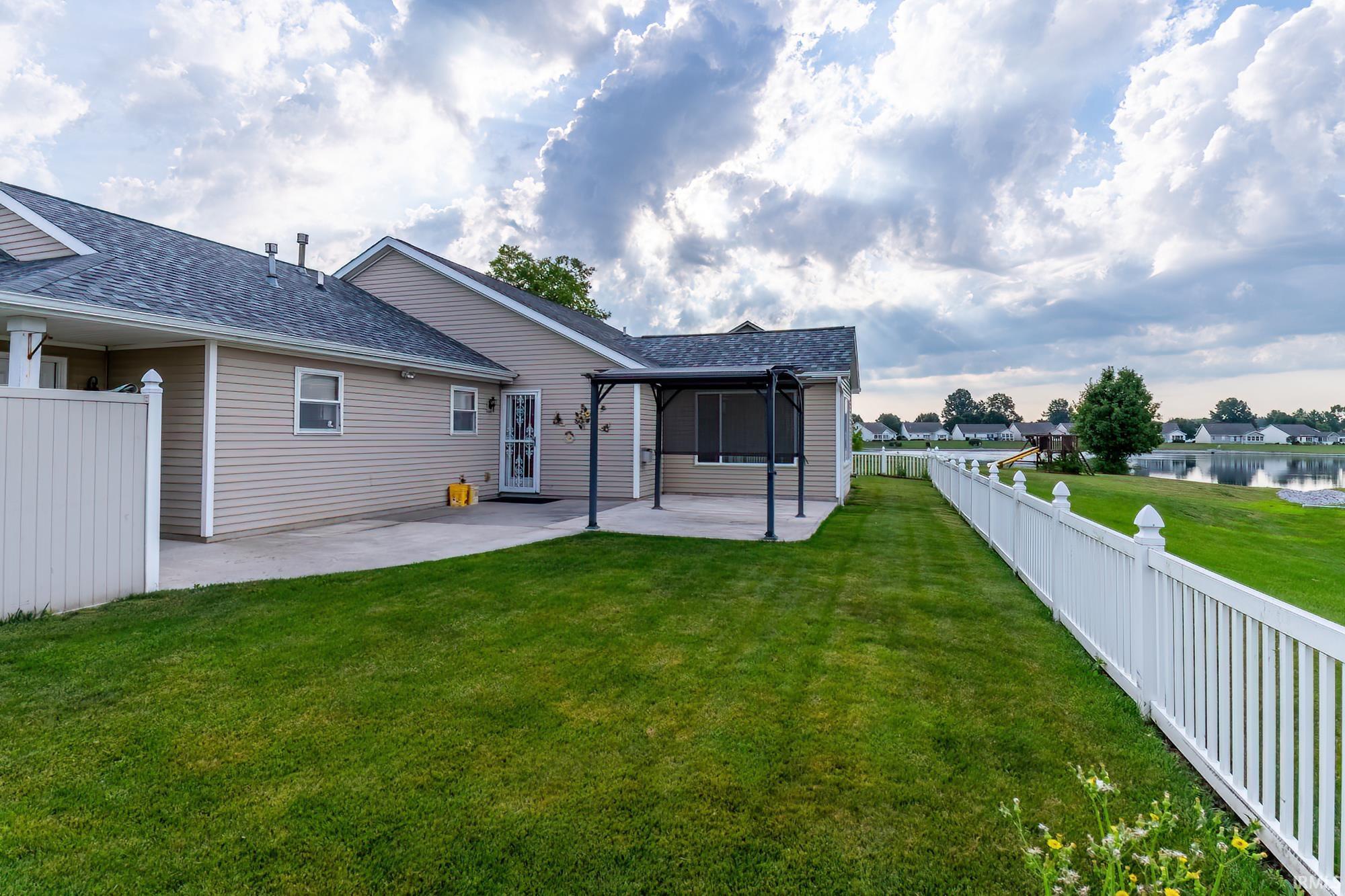 6712 Creekwood Lane