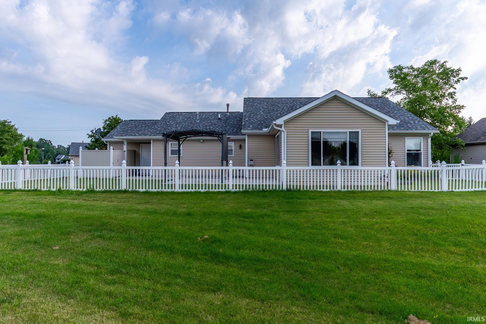6712 Creekwood Lane