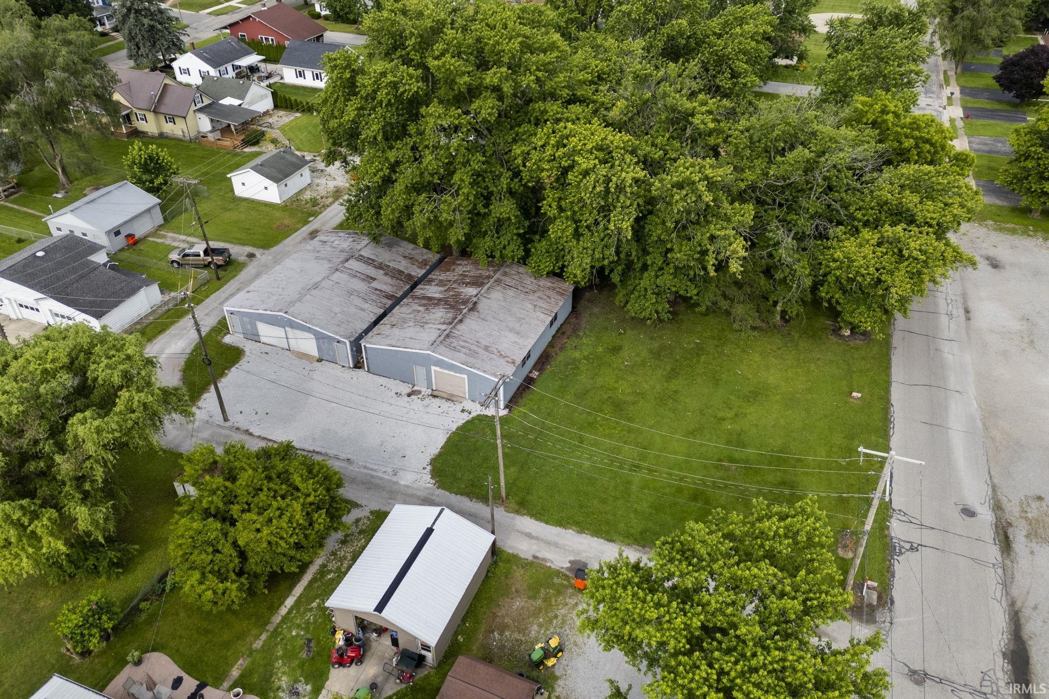 457 W Foster Street