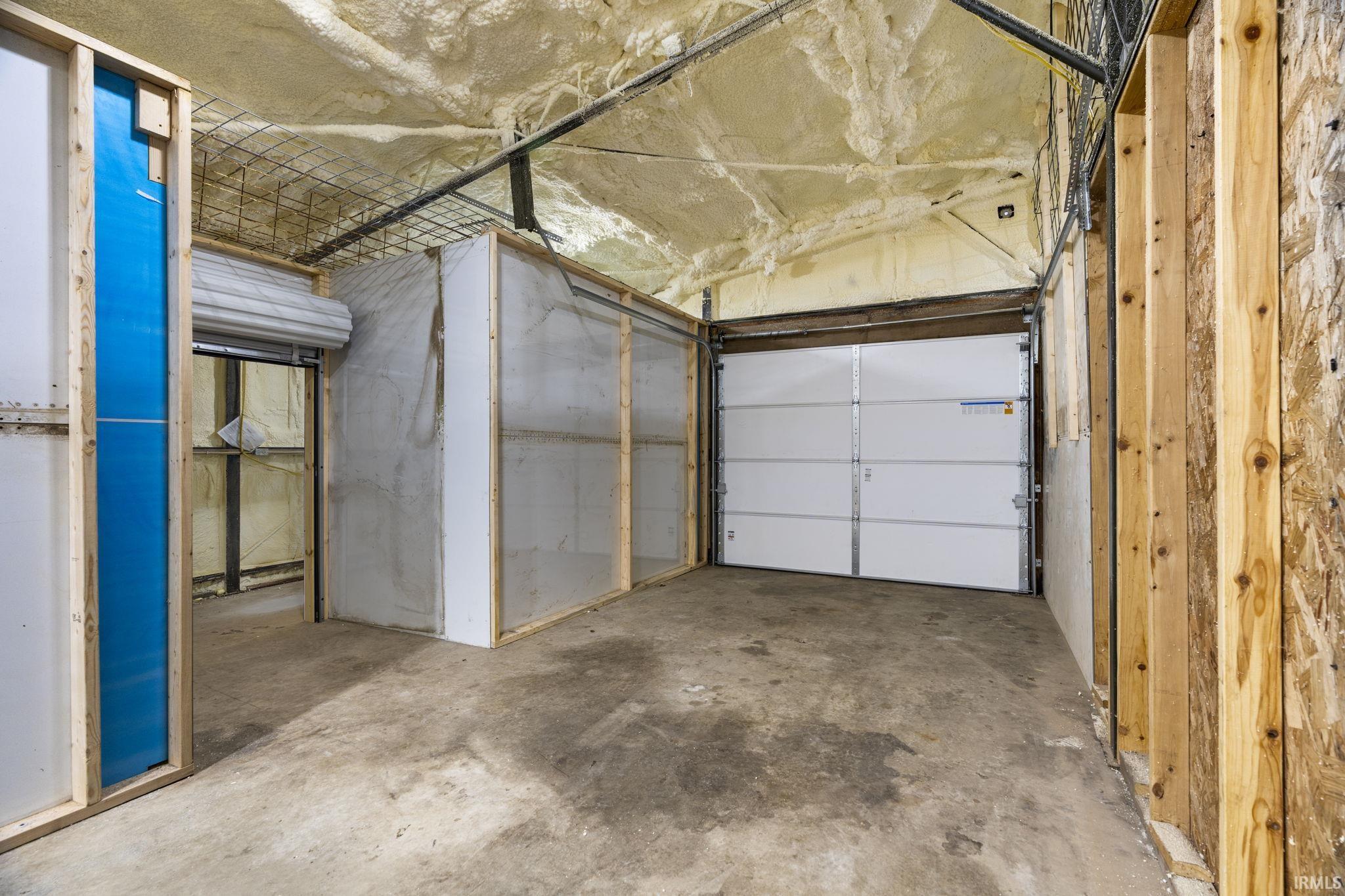 457 W Foster Street