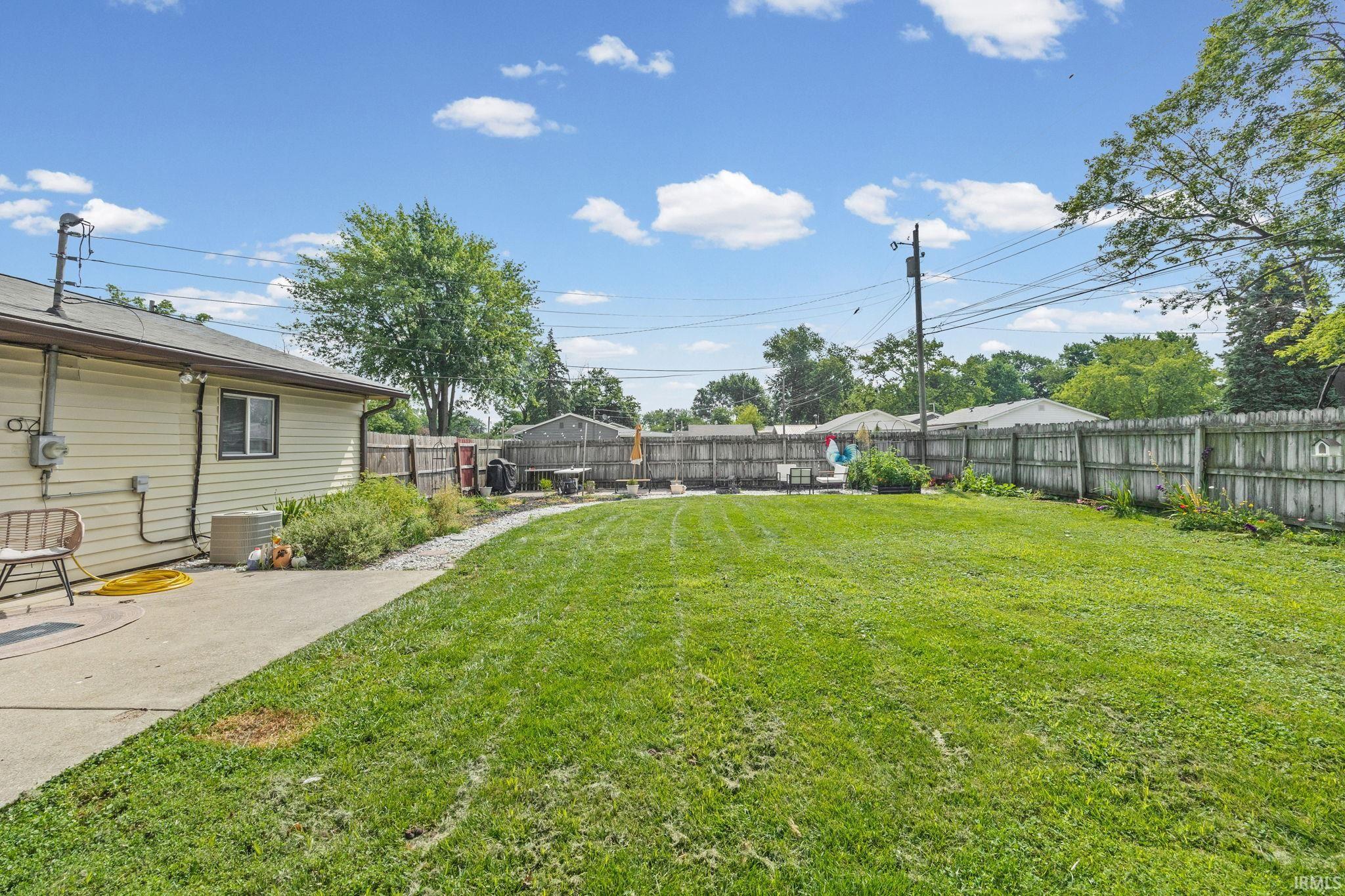 1009 Rochelle Drive