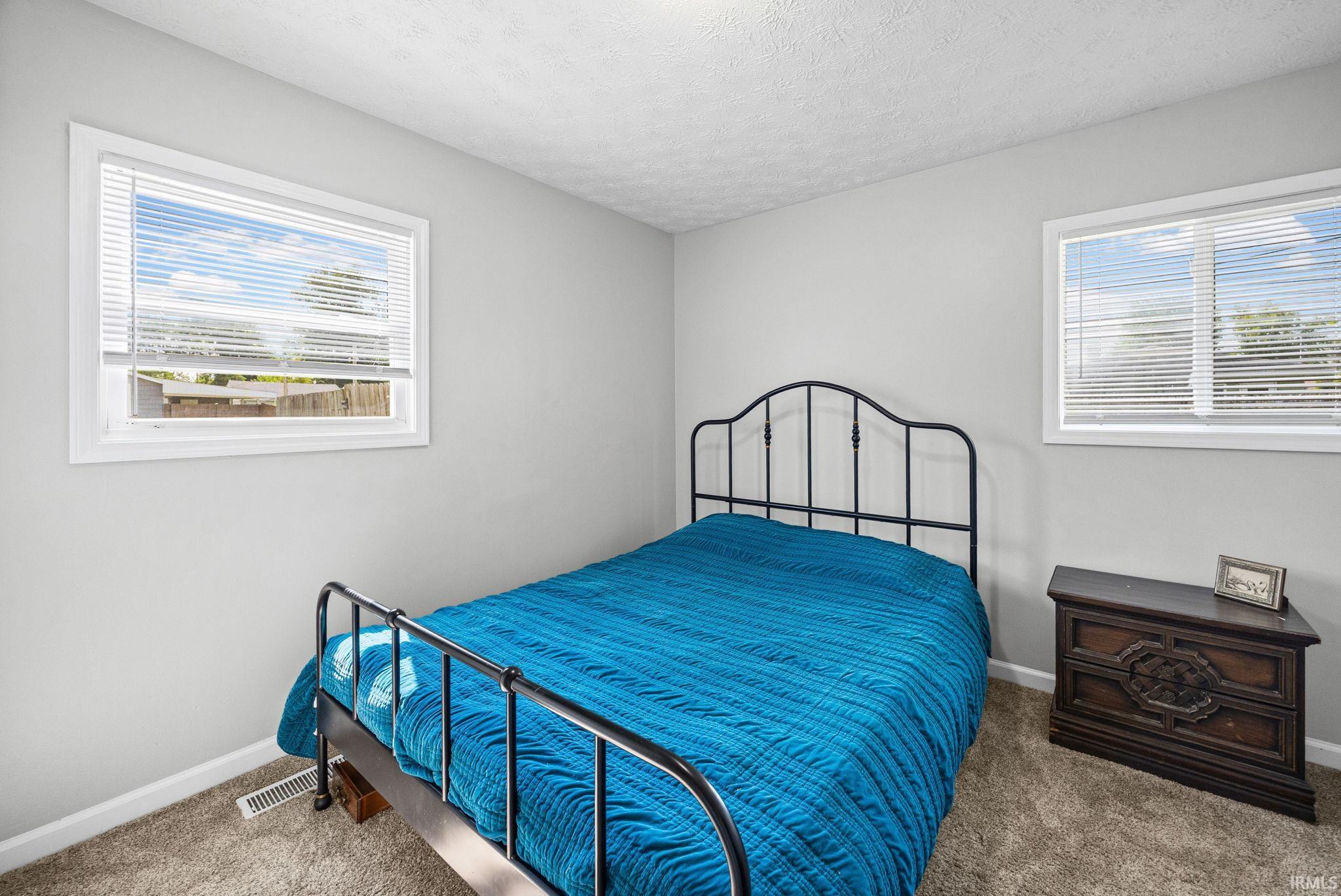 1009 Rochelle Drive