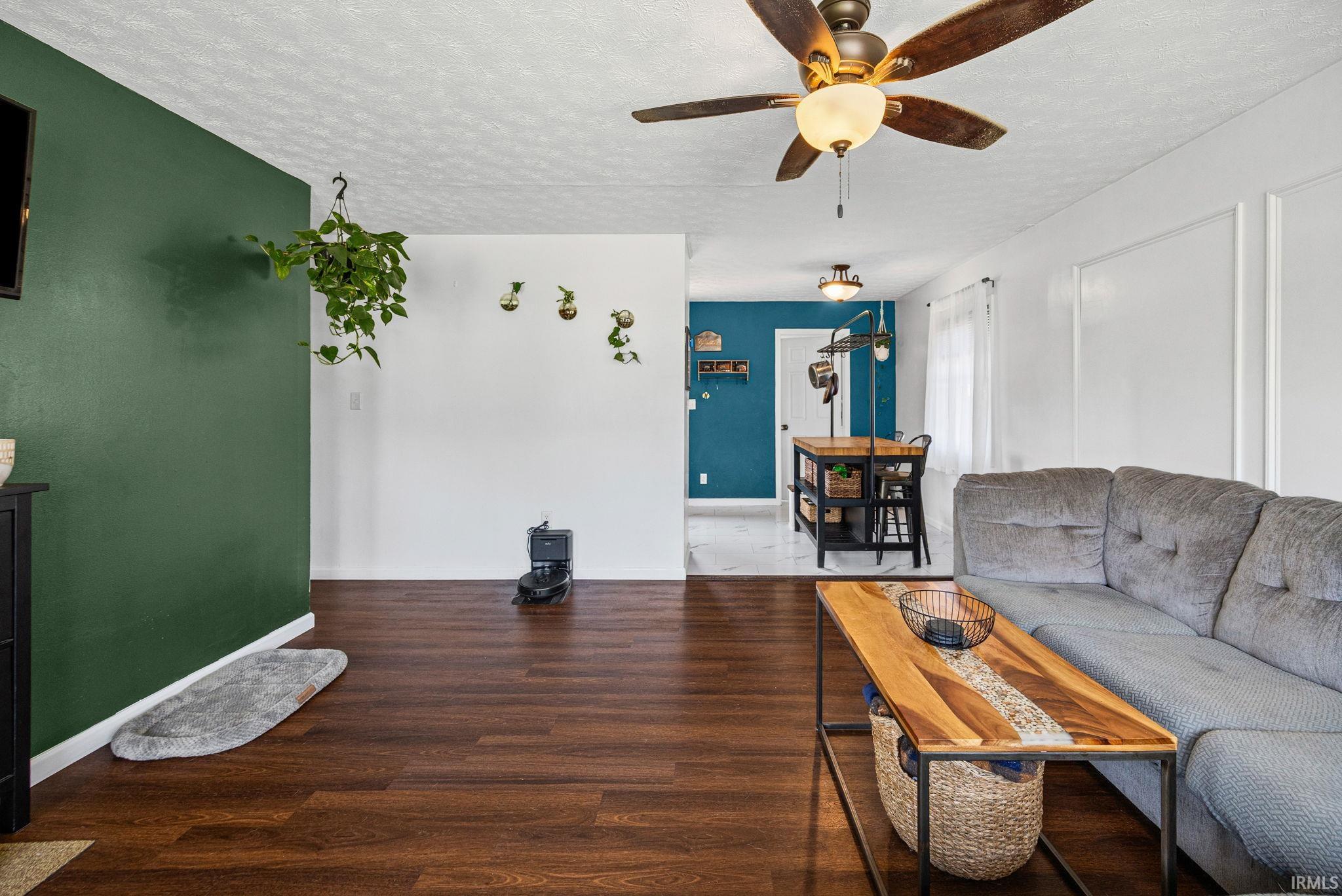 1009 Rochelle Drive
