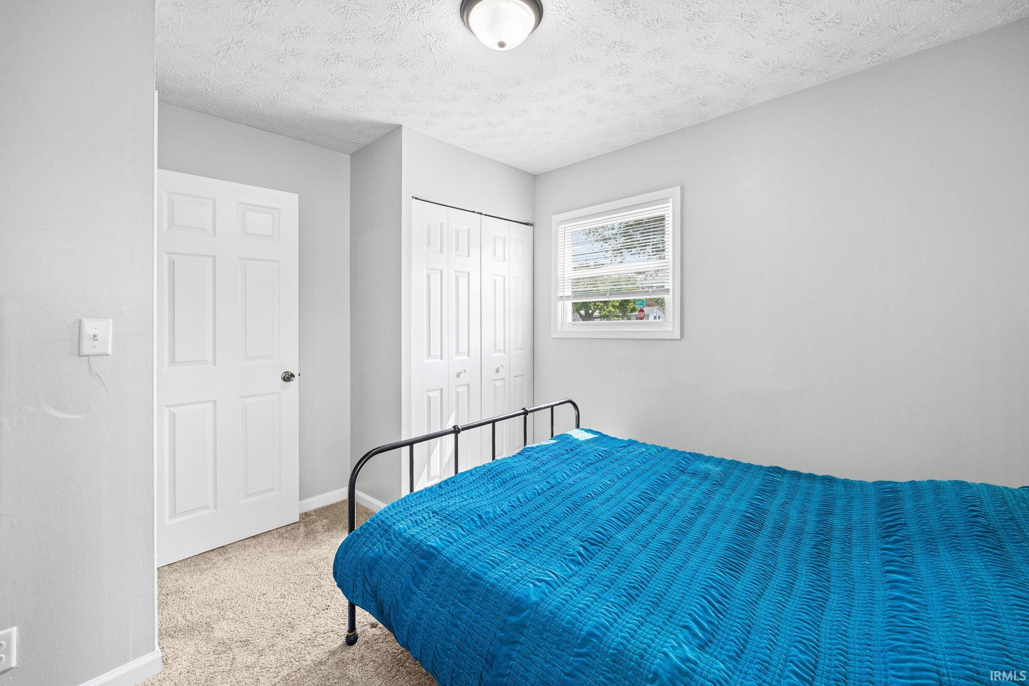 1009 Rochelle Drive