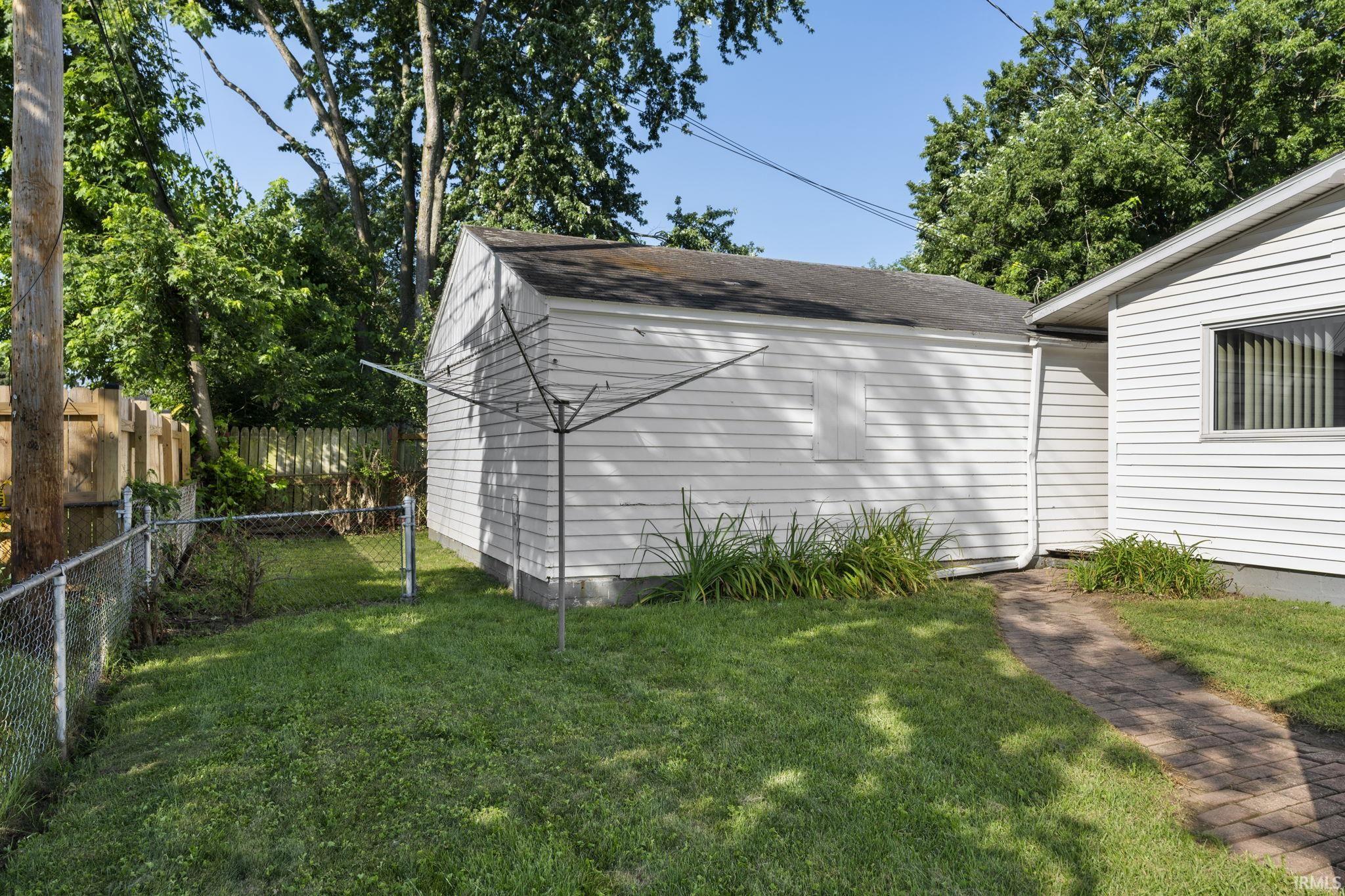 1717 Arlington Road