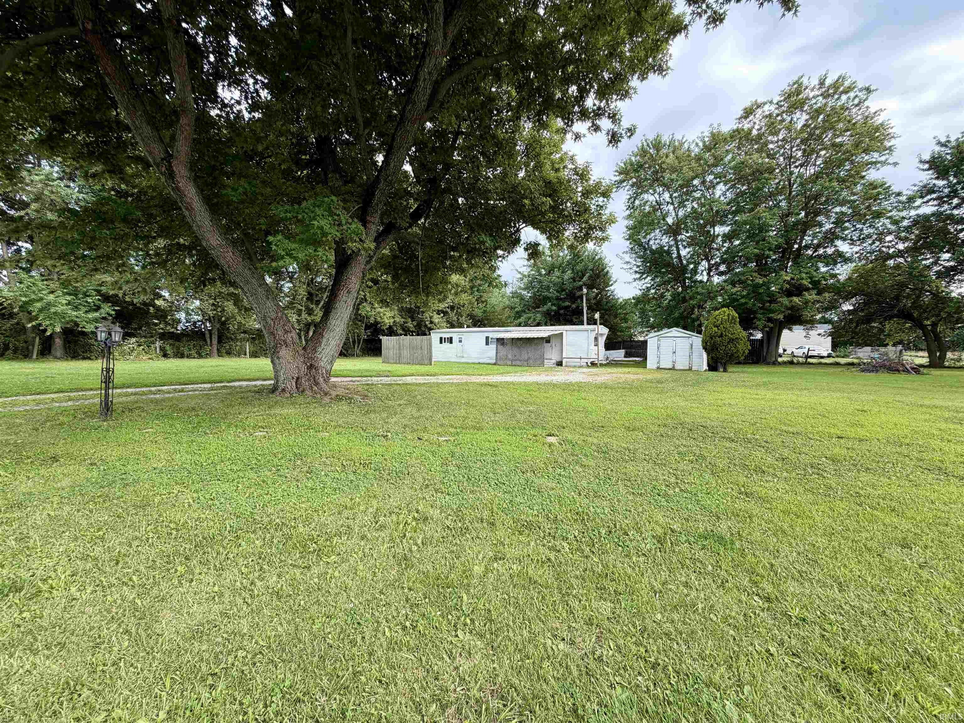 4727 W Old State Road 28 Highway