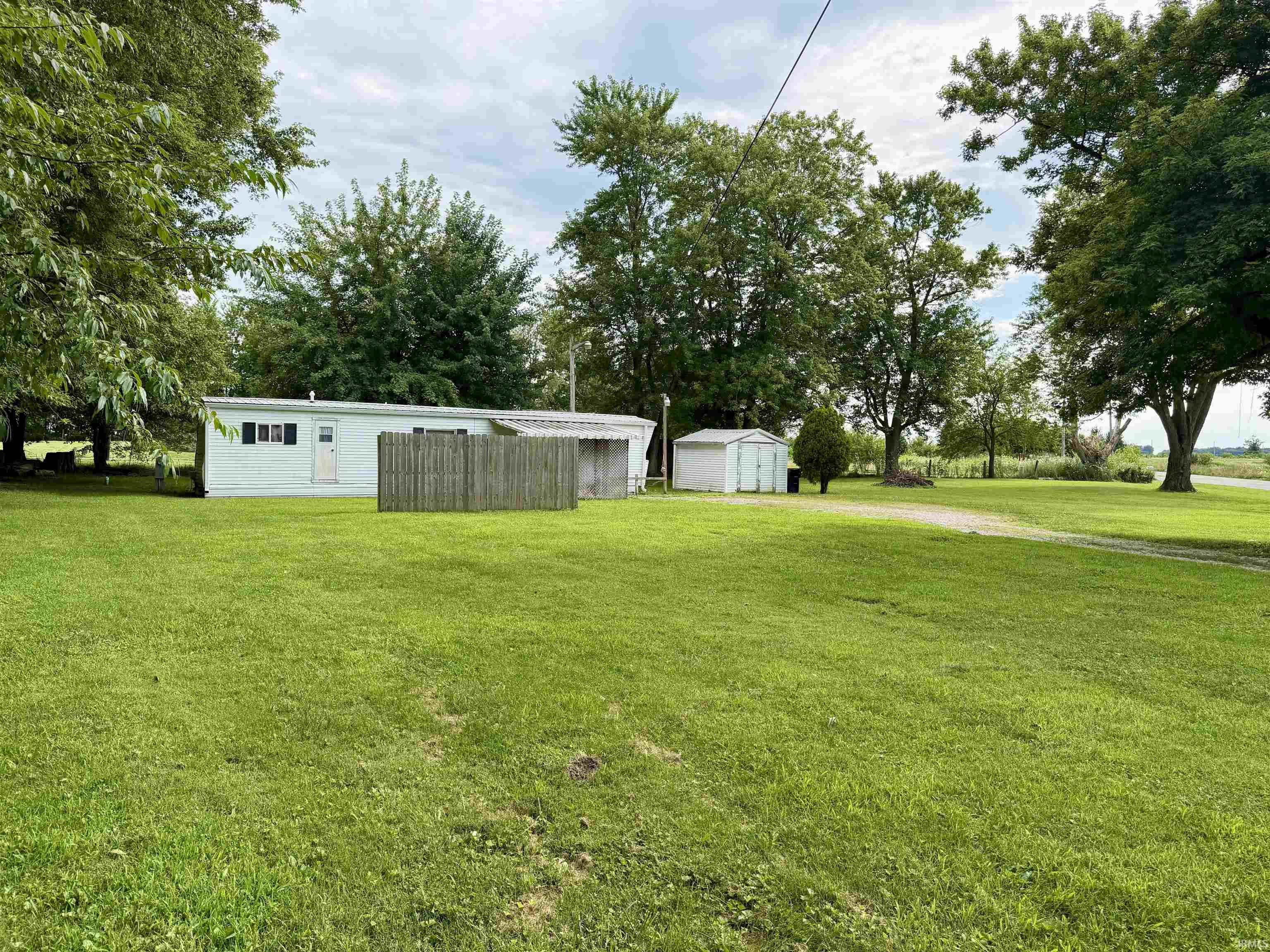 4727 W Old State Road 28 Highway