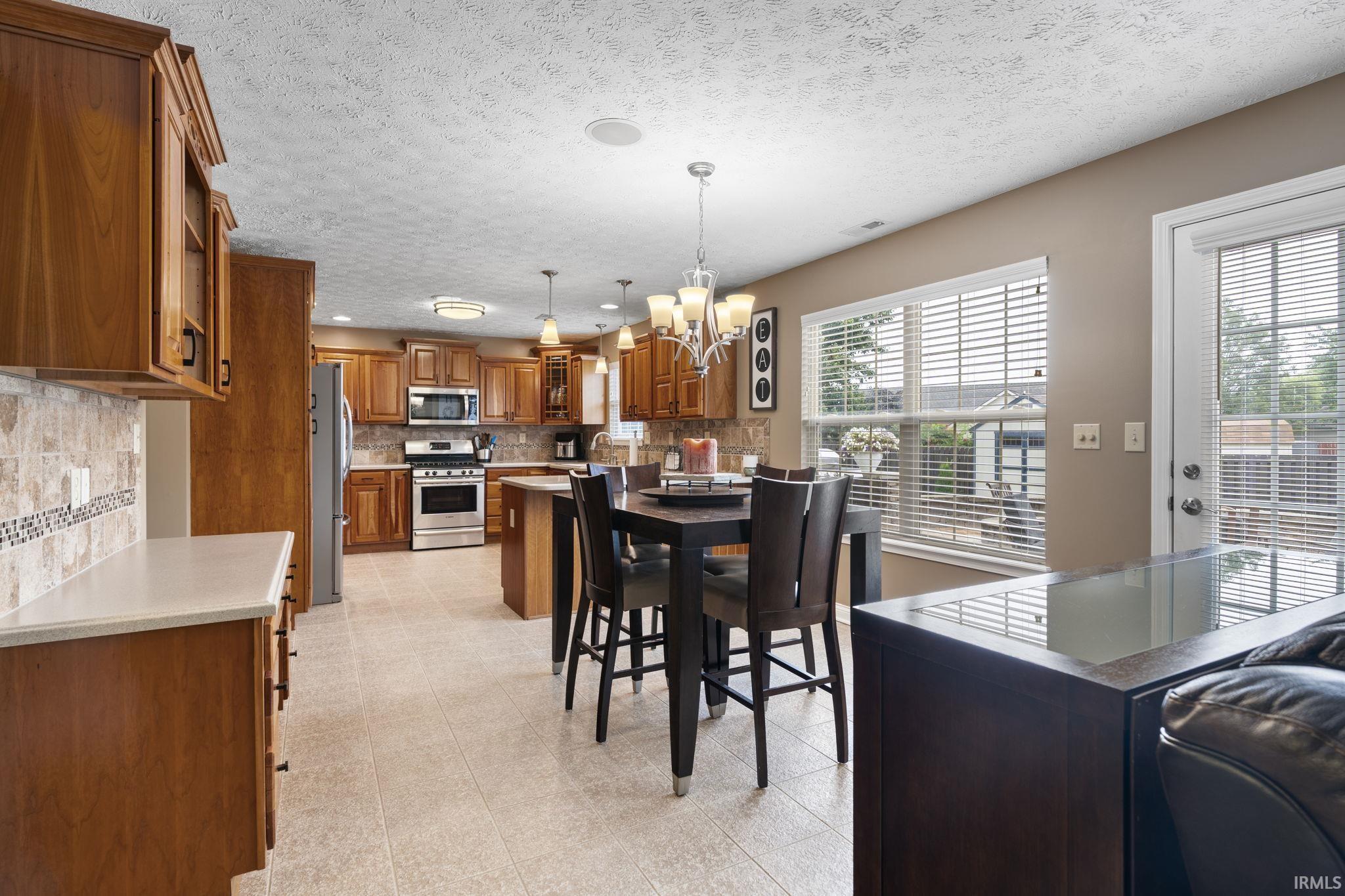 15 Kingfisher Circle
