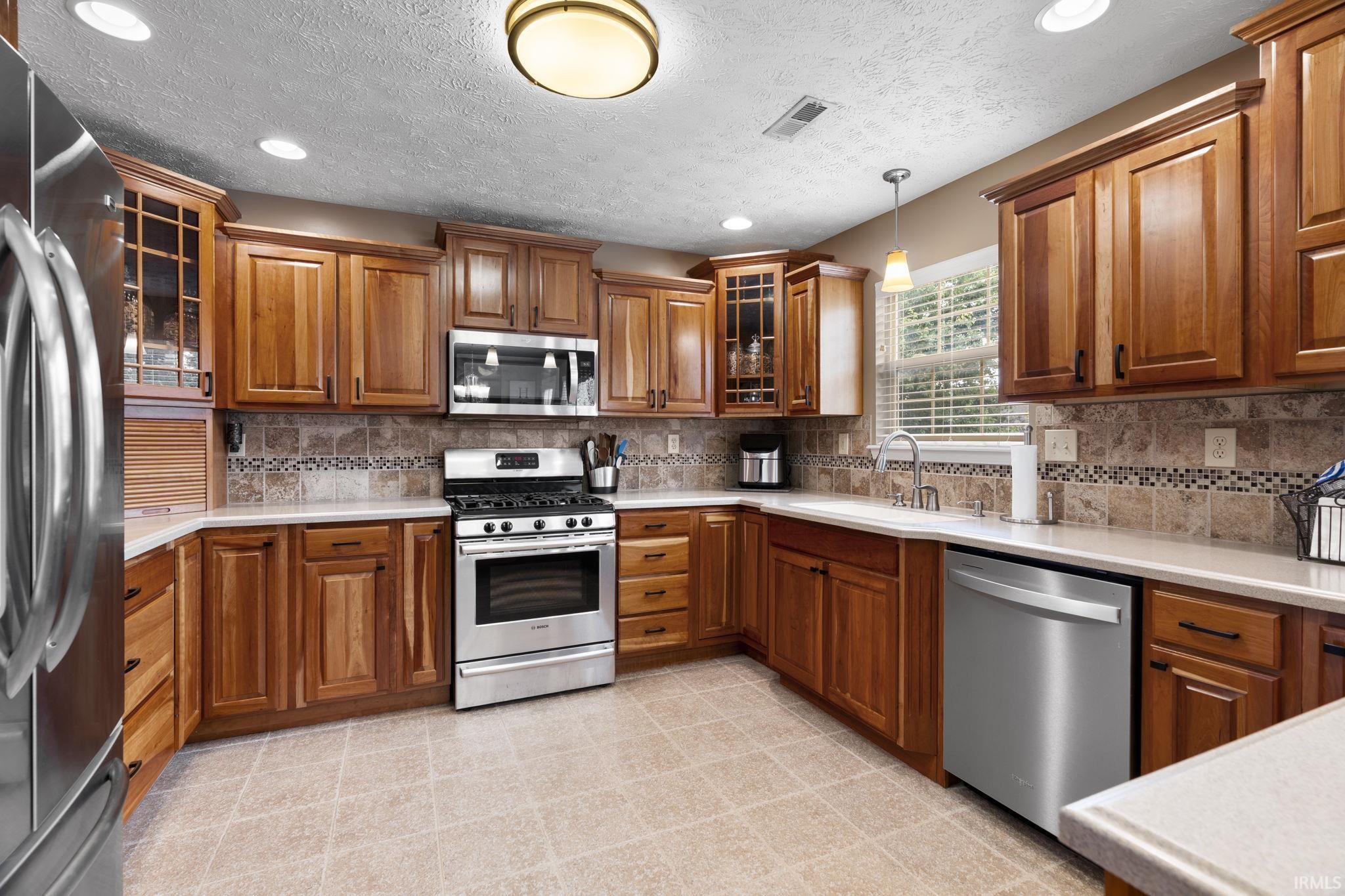 15 Kingfisher Circle