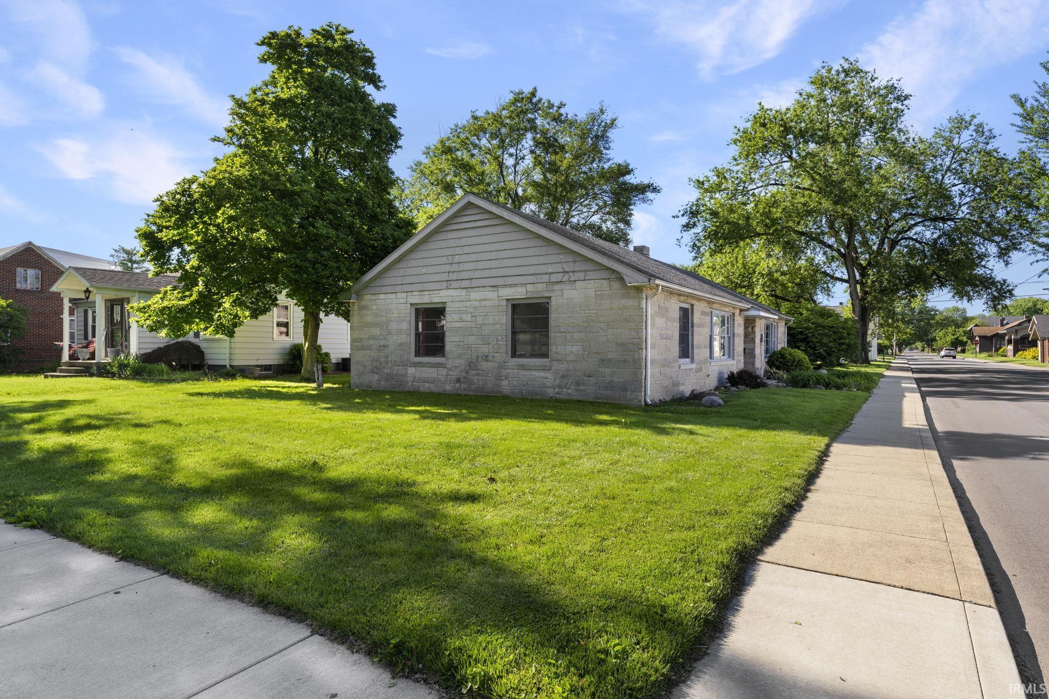 525 W Marion Street