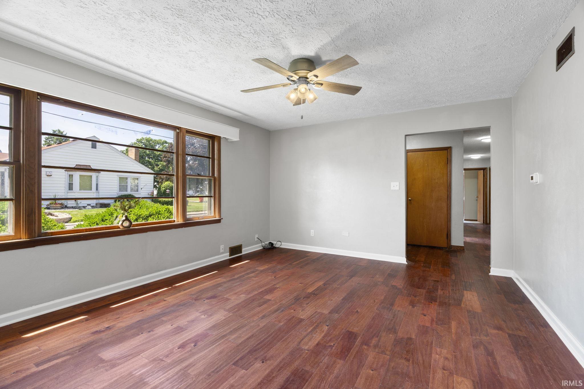 525 W Marion Street