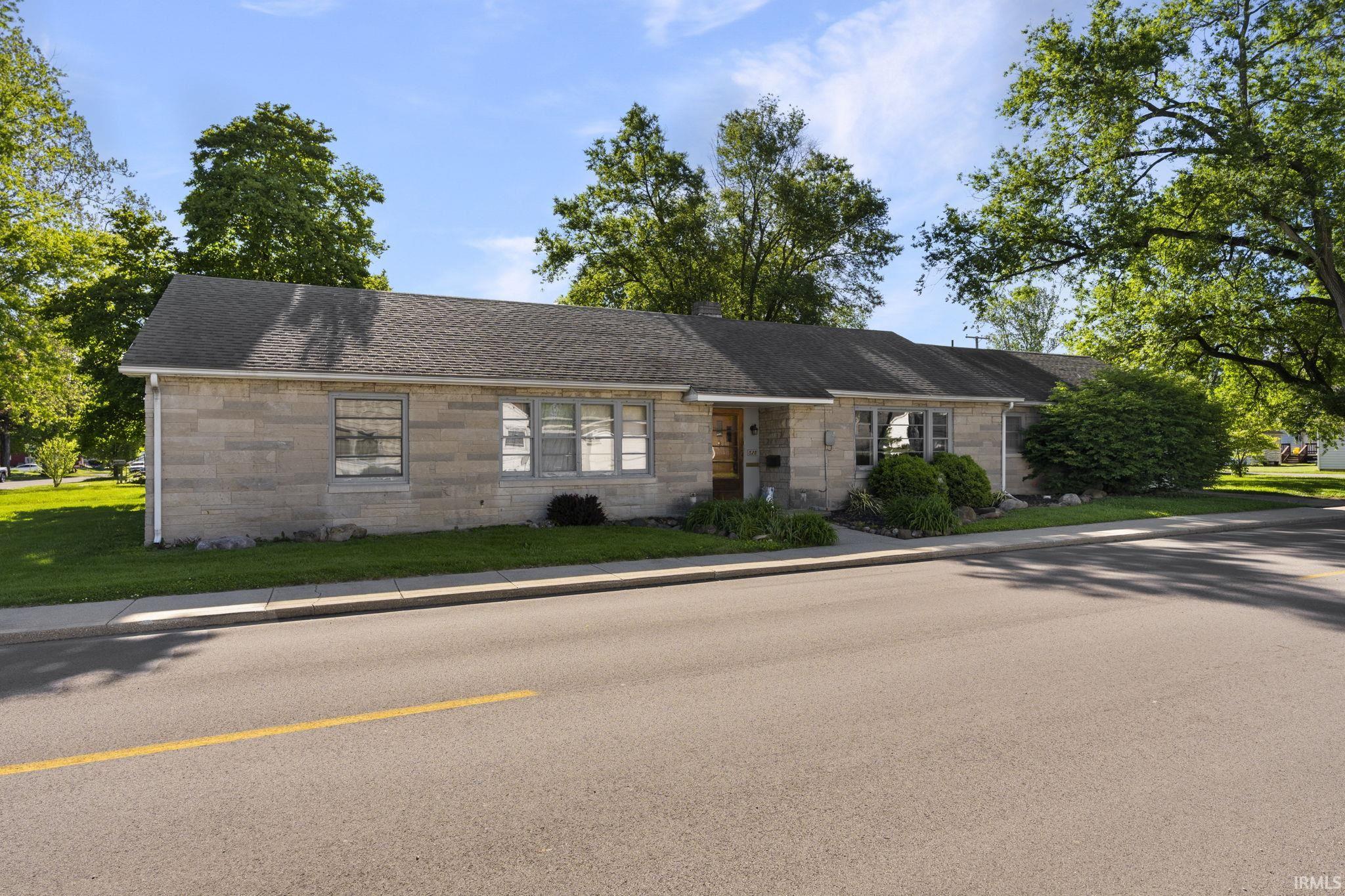 525 W Marion Street