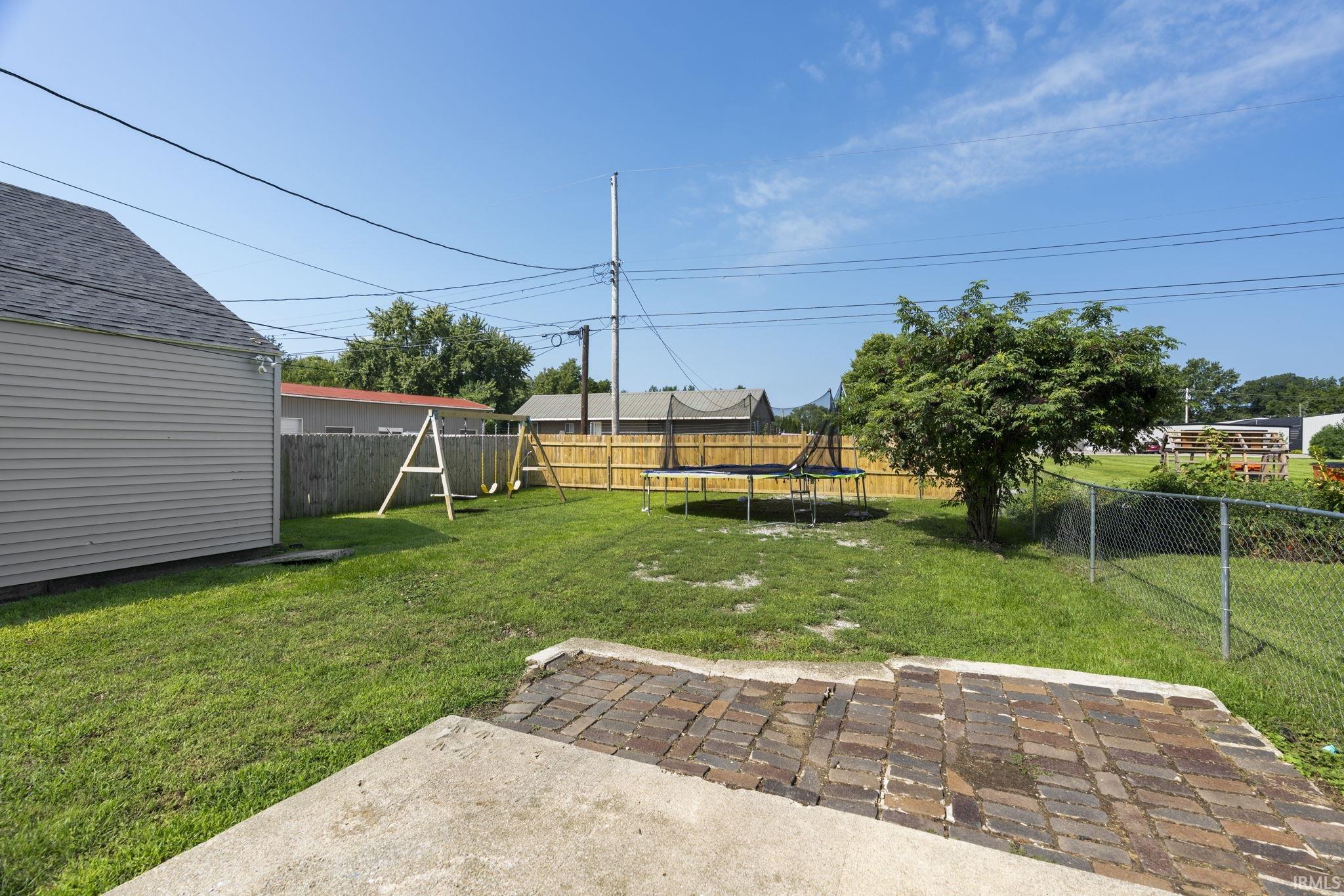 518 S Illinois Street