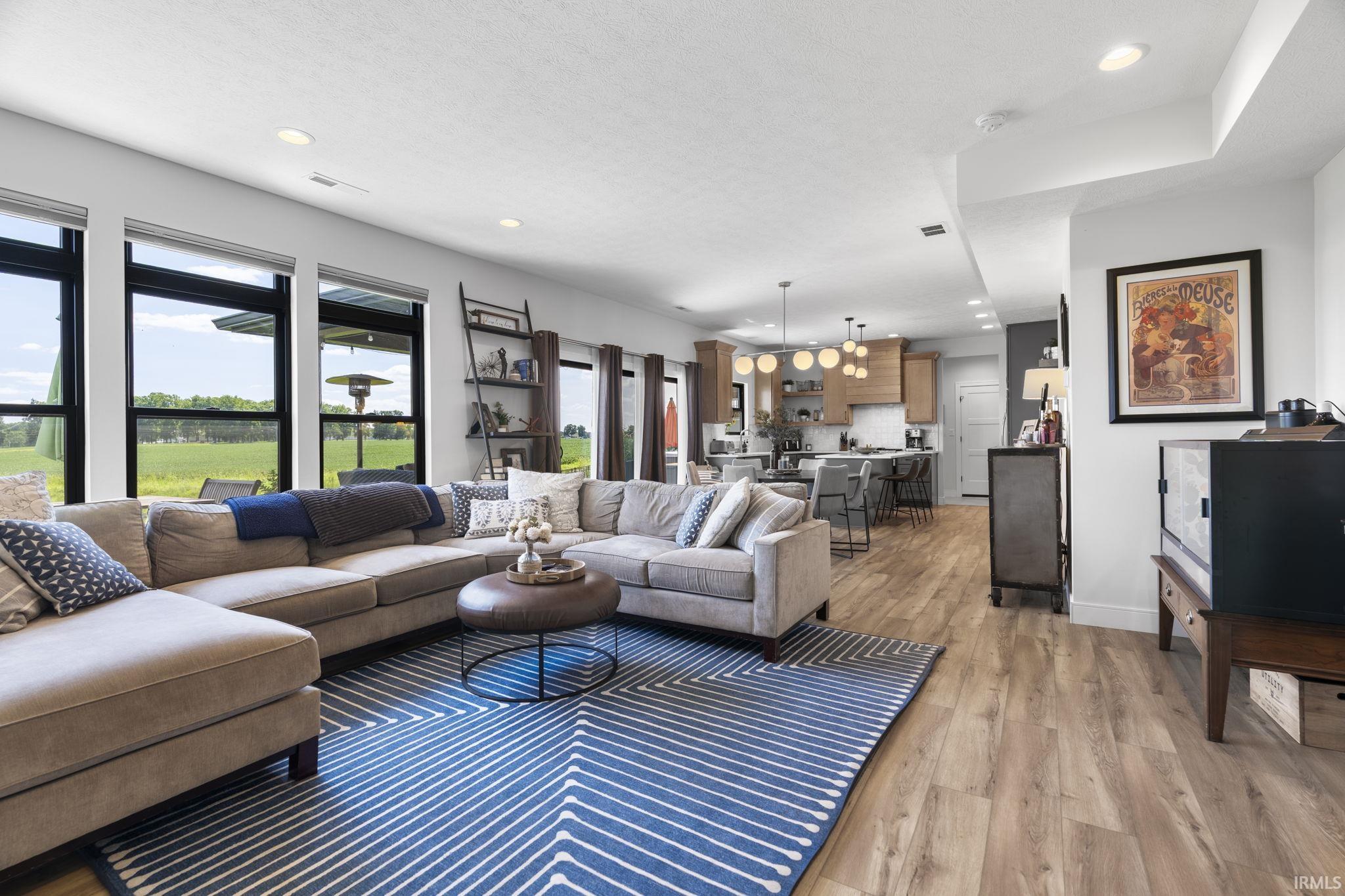 5293 Maize Drive