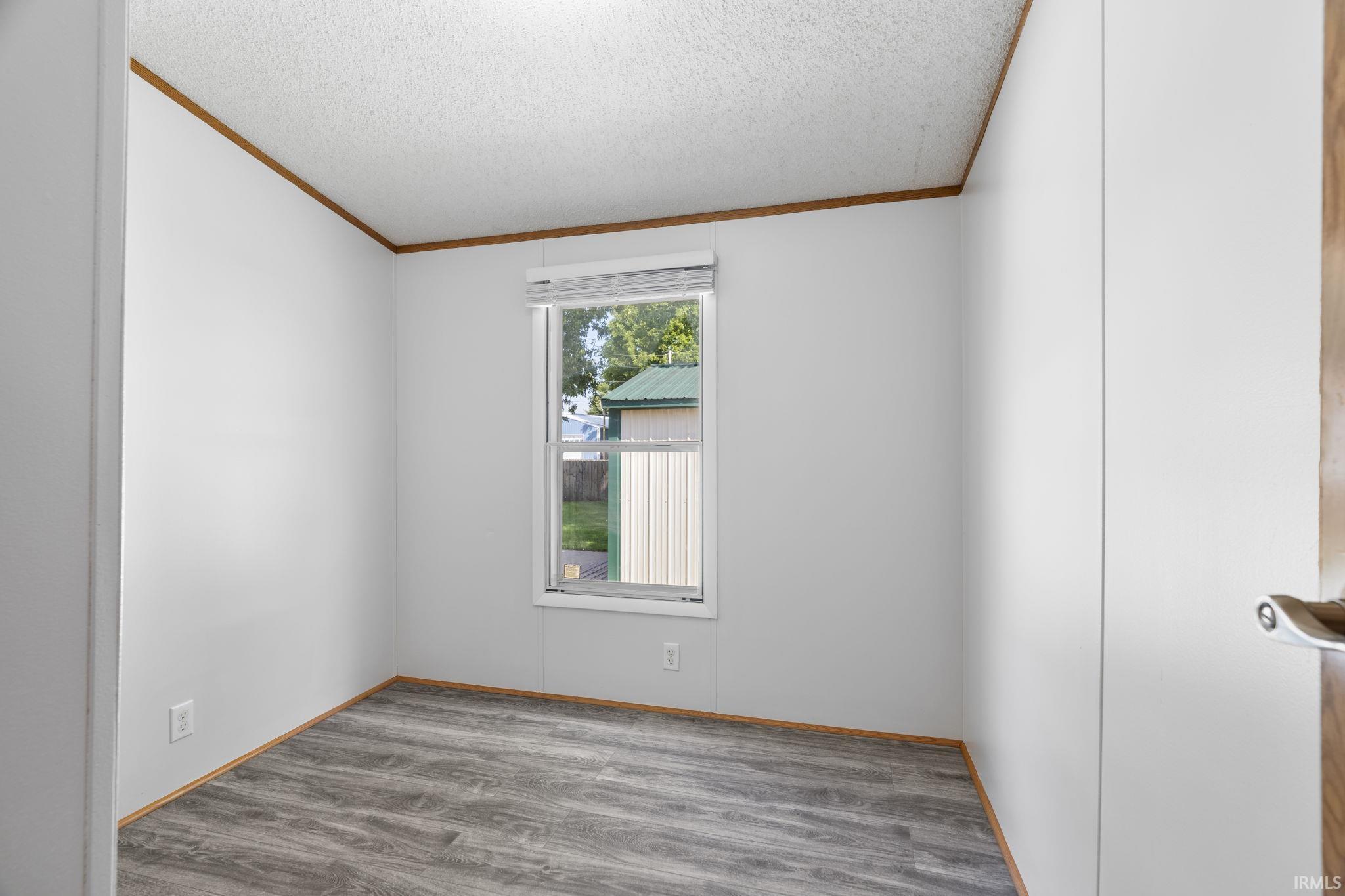 6433 E South Street