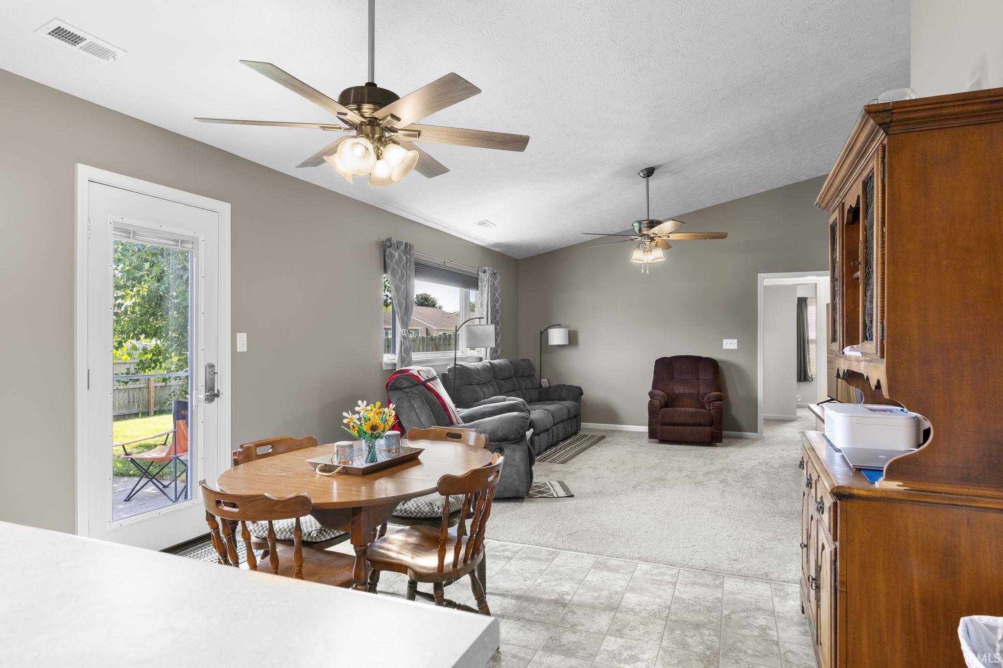 3007 Queencastle Drive