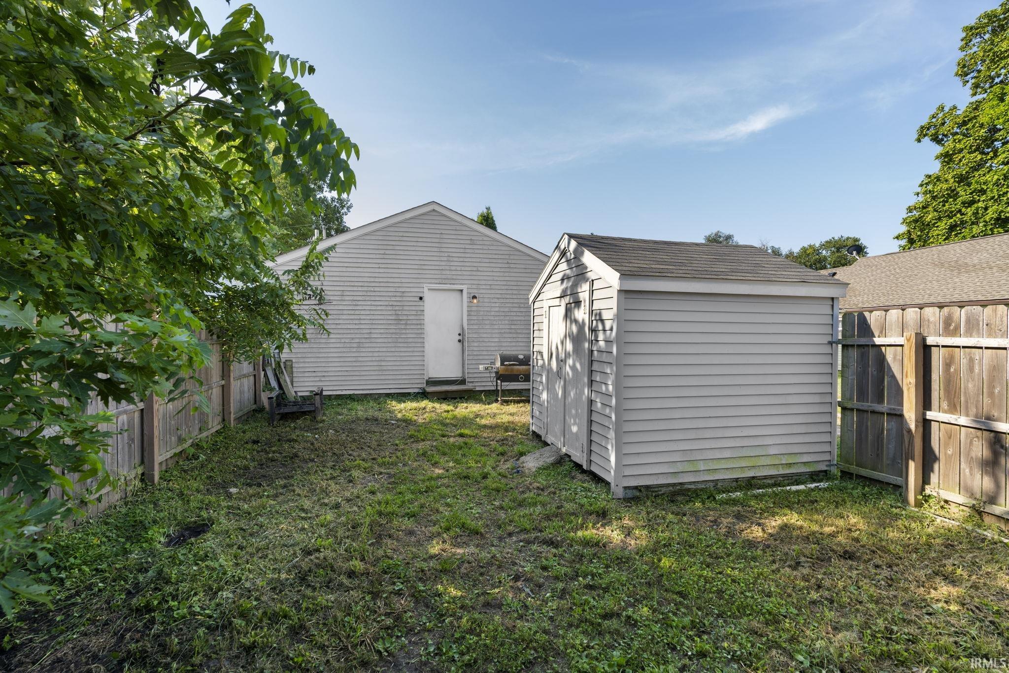 814 W Boone Street