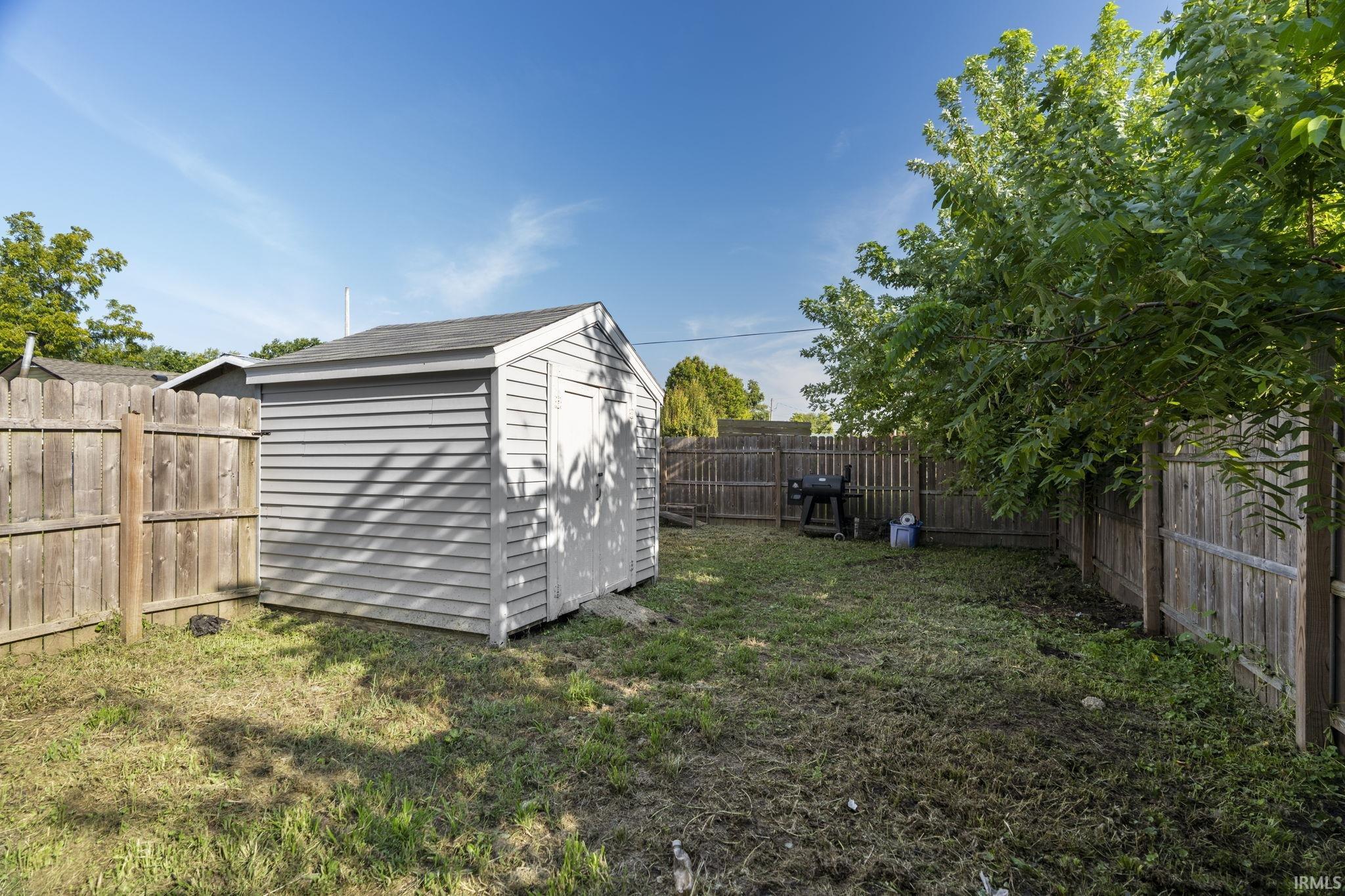 814 W Boone Street