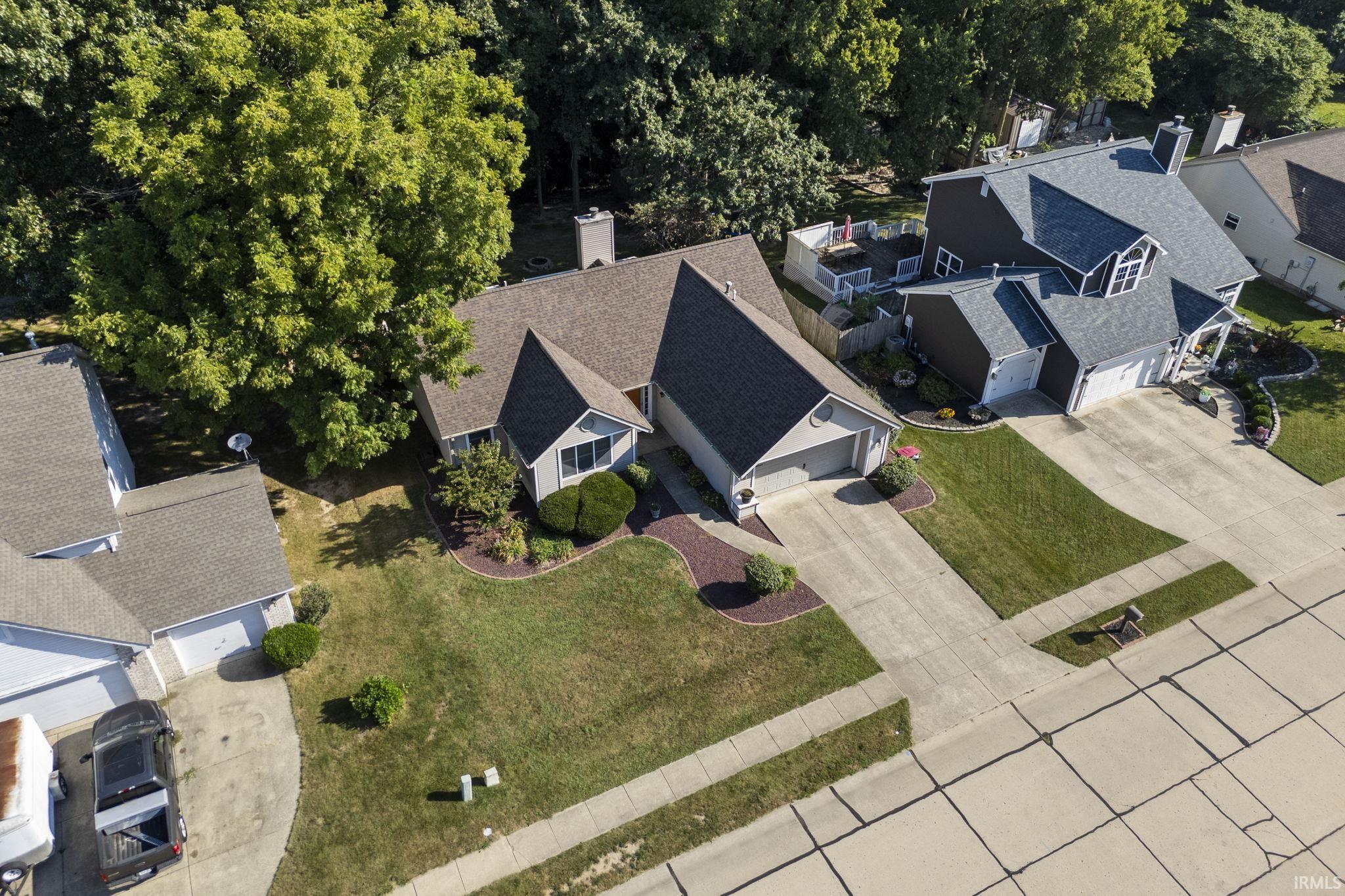710 Bur Oak W Court