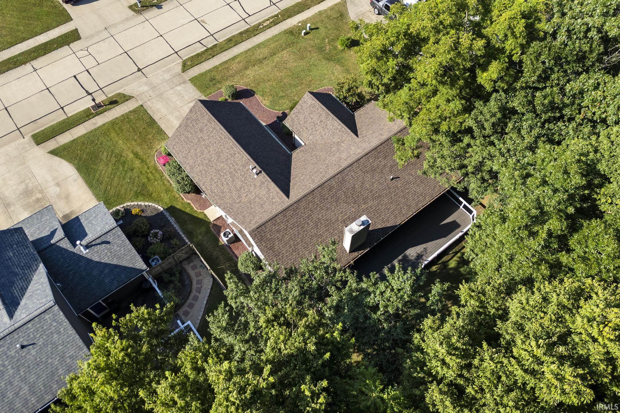 710 Bur Oak W Court