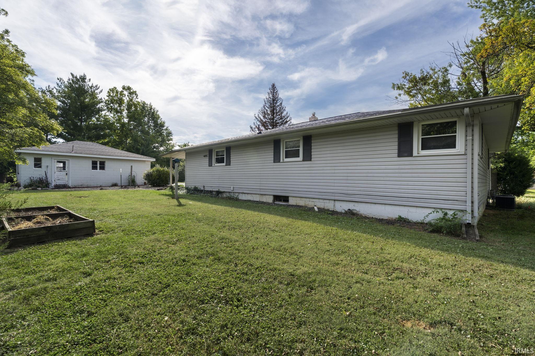 602 Macy Drive