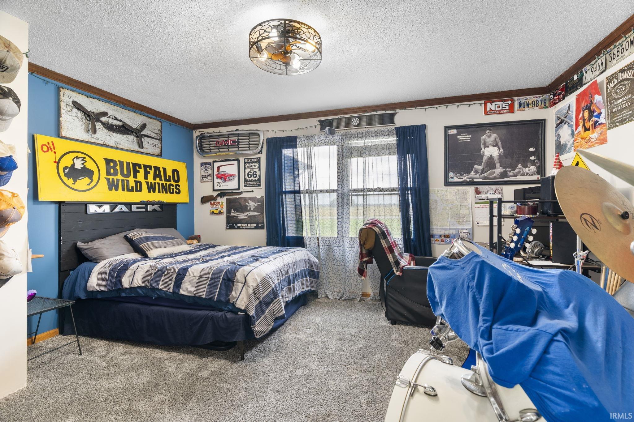 1432 S County Road 200 W