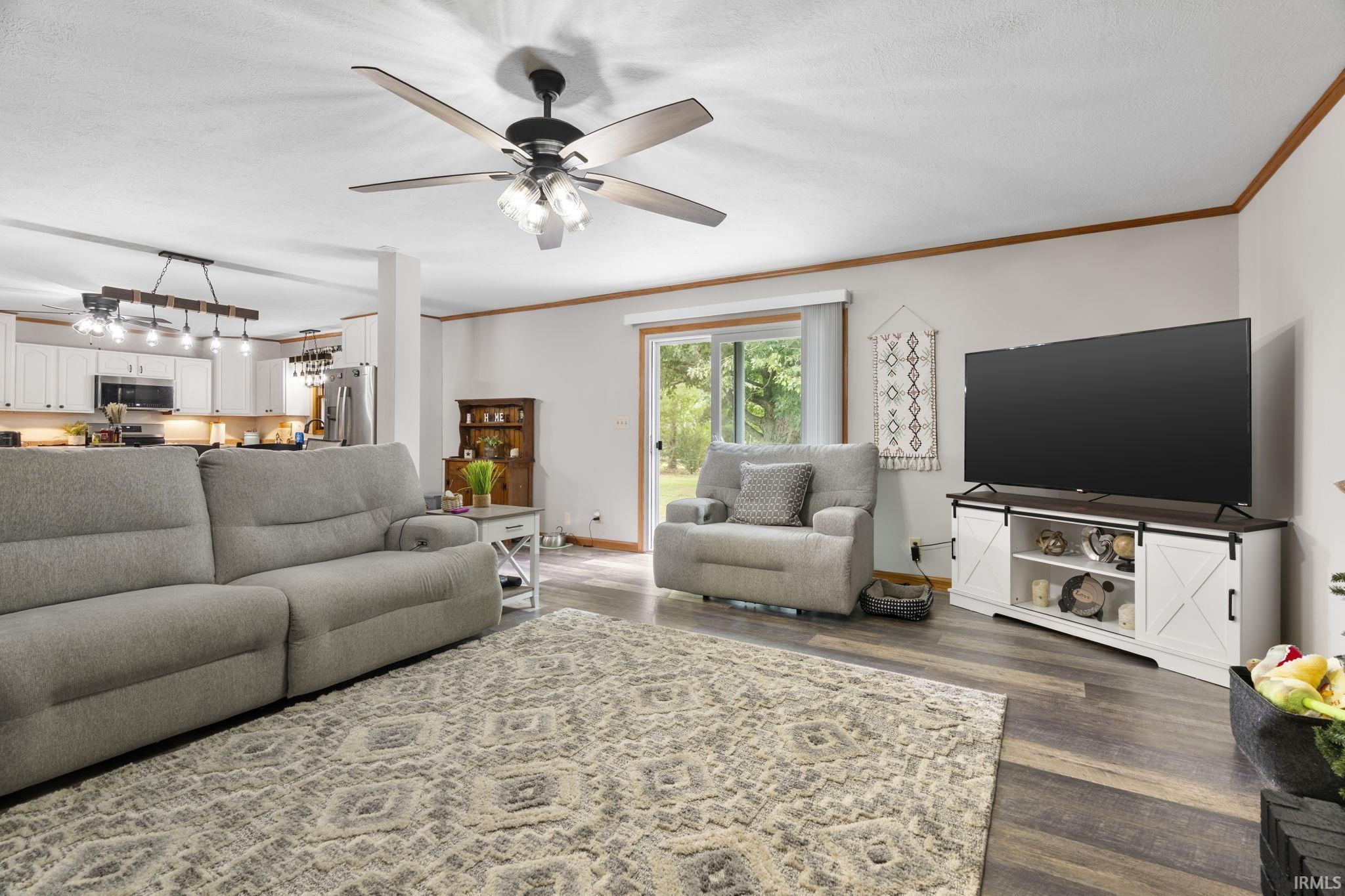 1432 S County Road 200 W