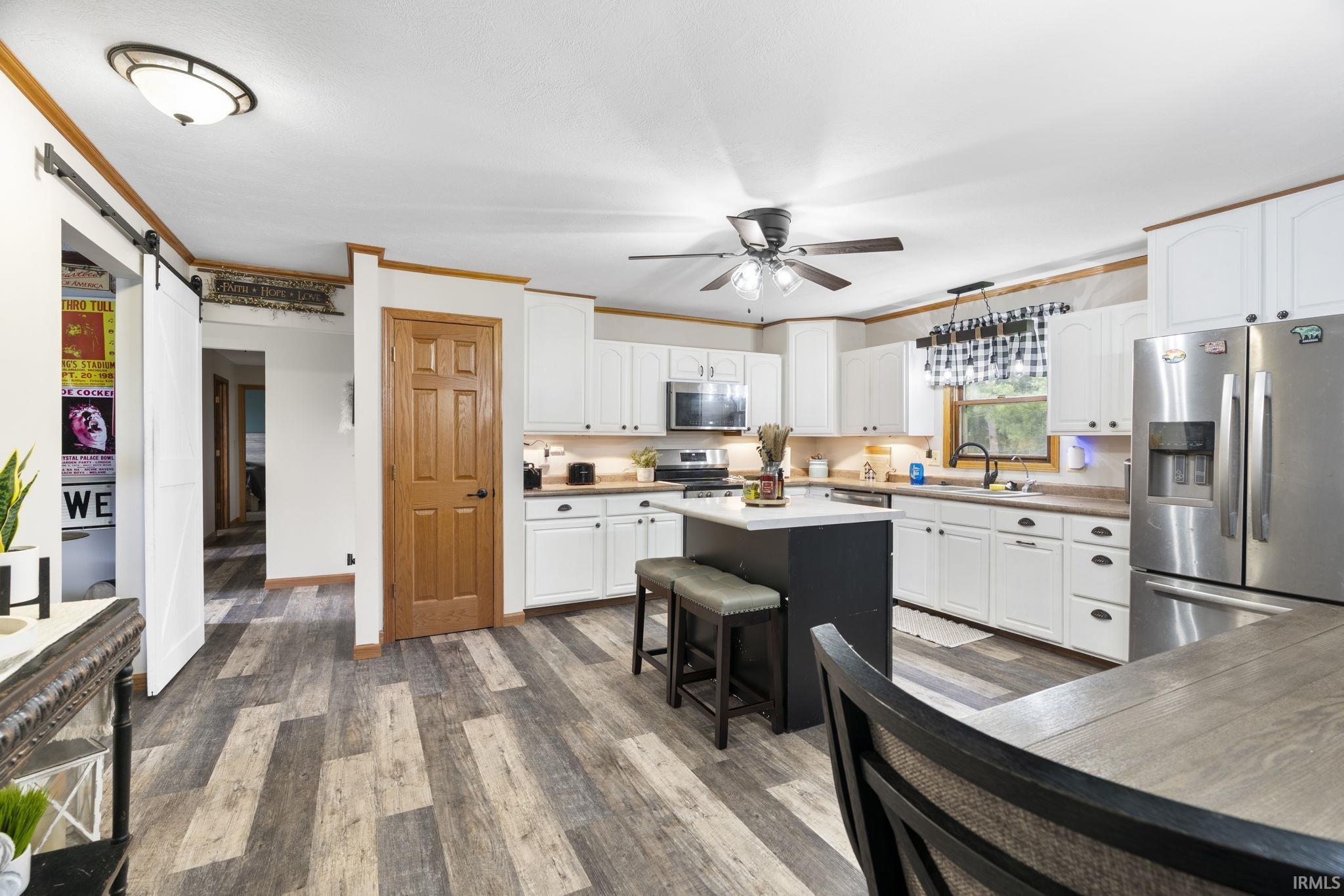 1432 S County Road 200 W