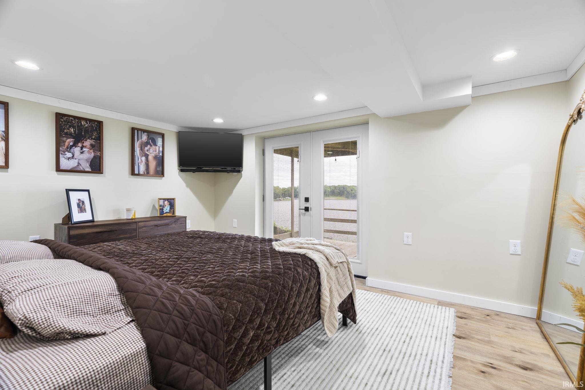 5493 E Colonial Oaks Drive