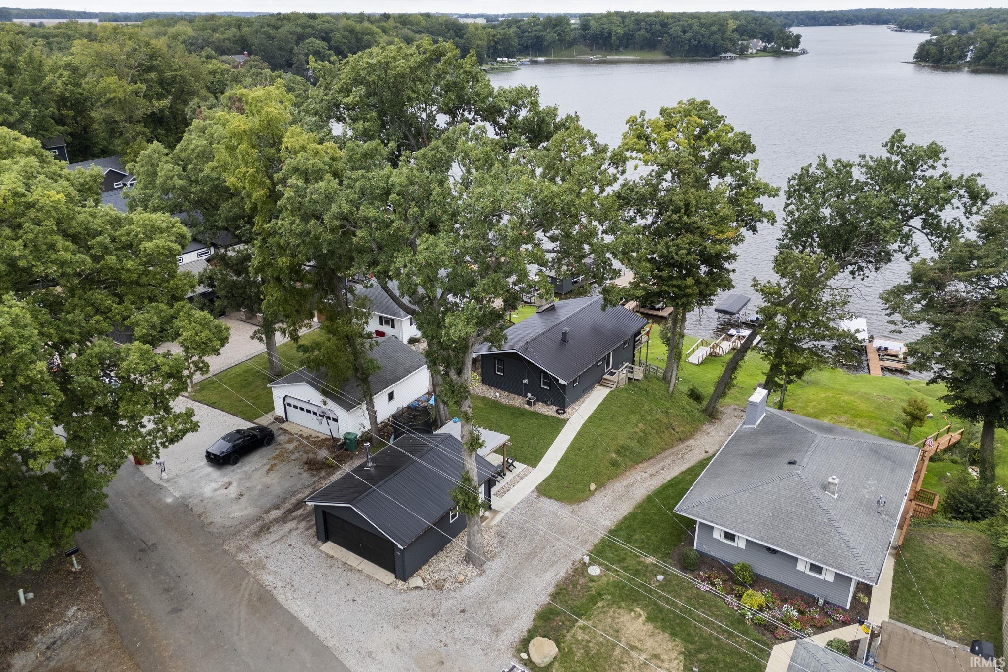 5493 E Colonial Oaks Drive