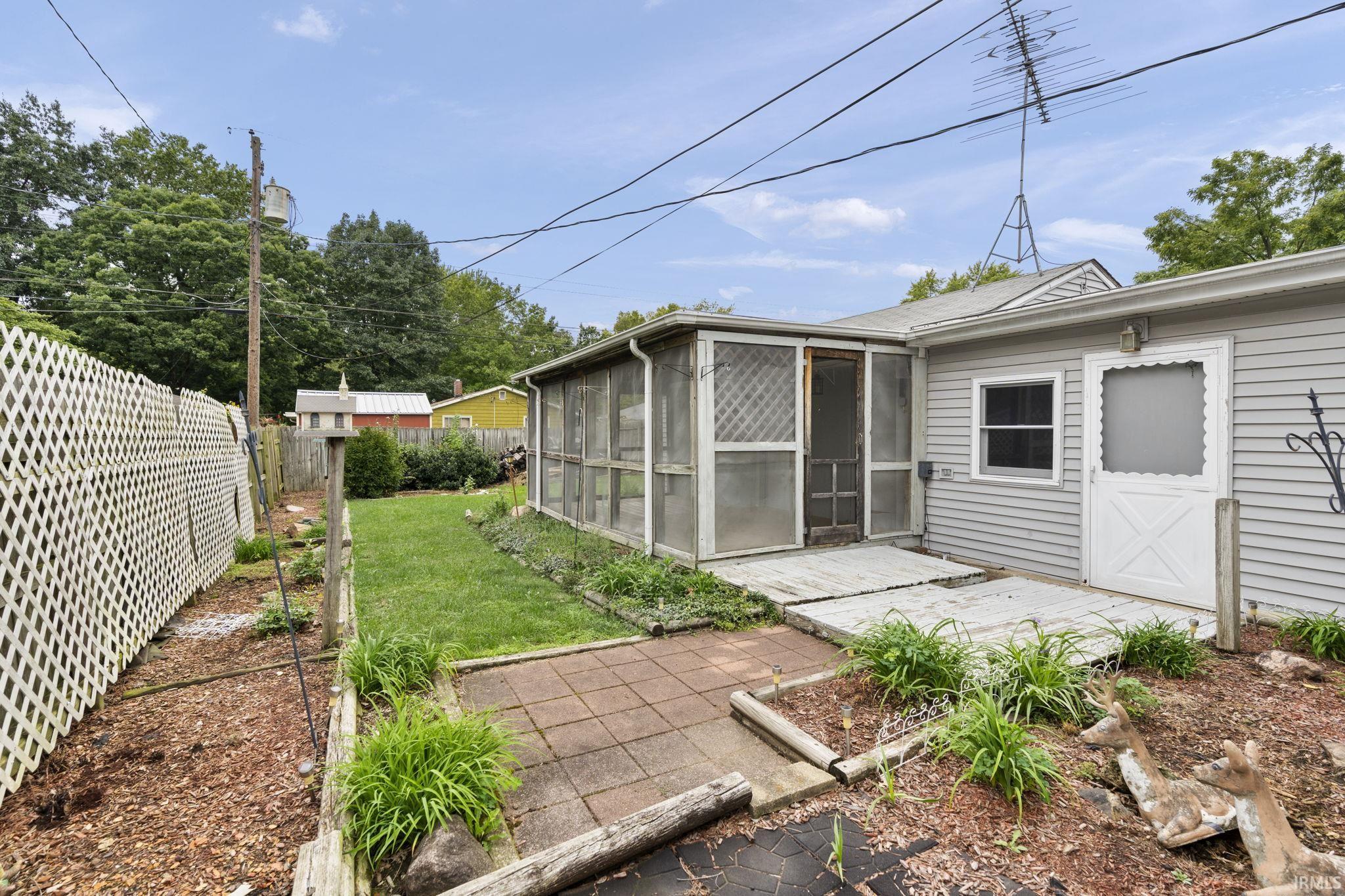 1416 S 3rd Street