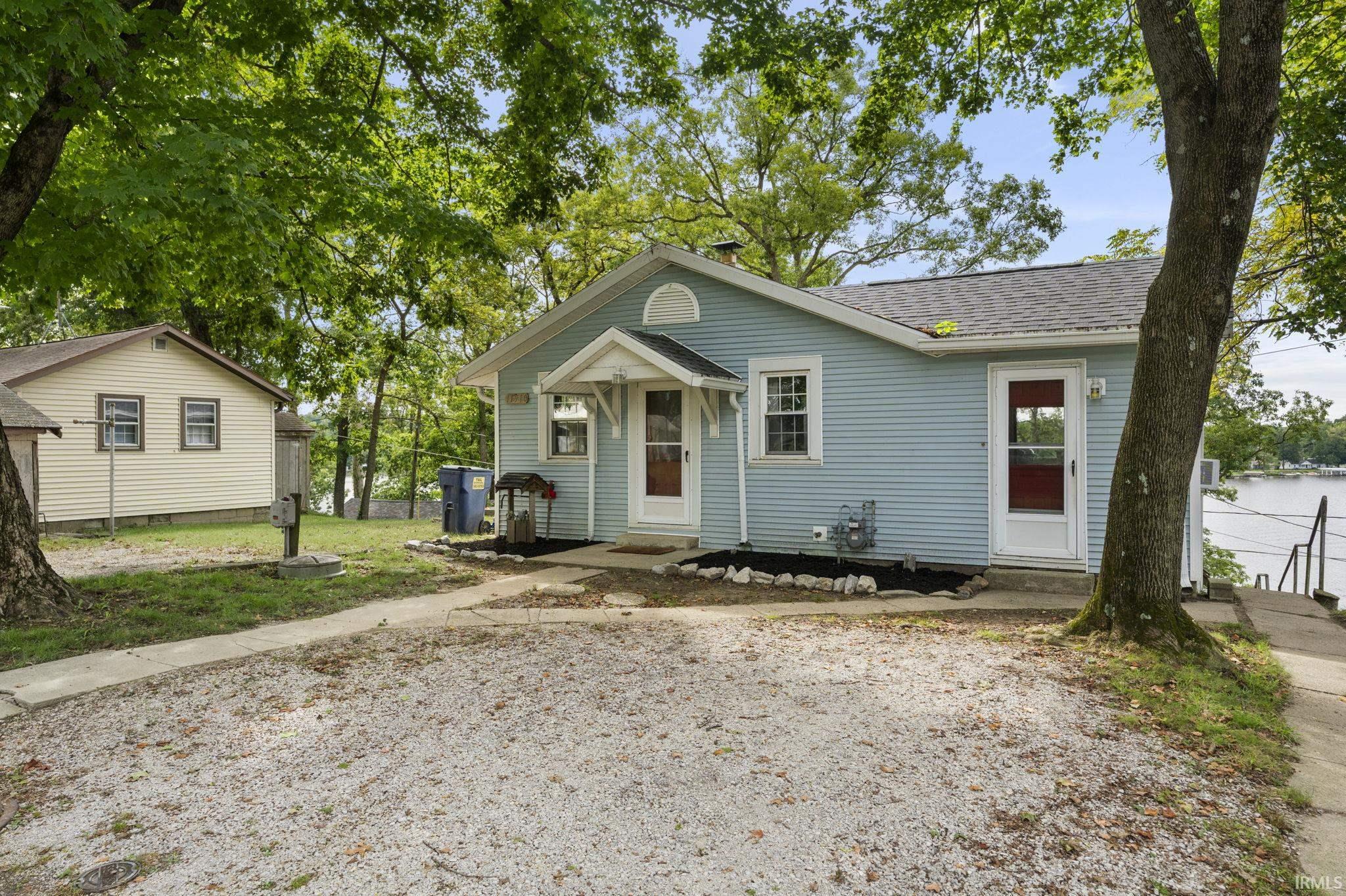 11910 W Breezy Point Drive