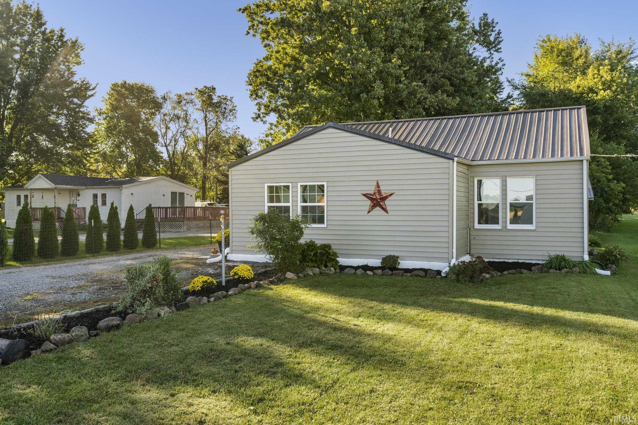 9193 E County Road 600