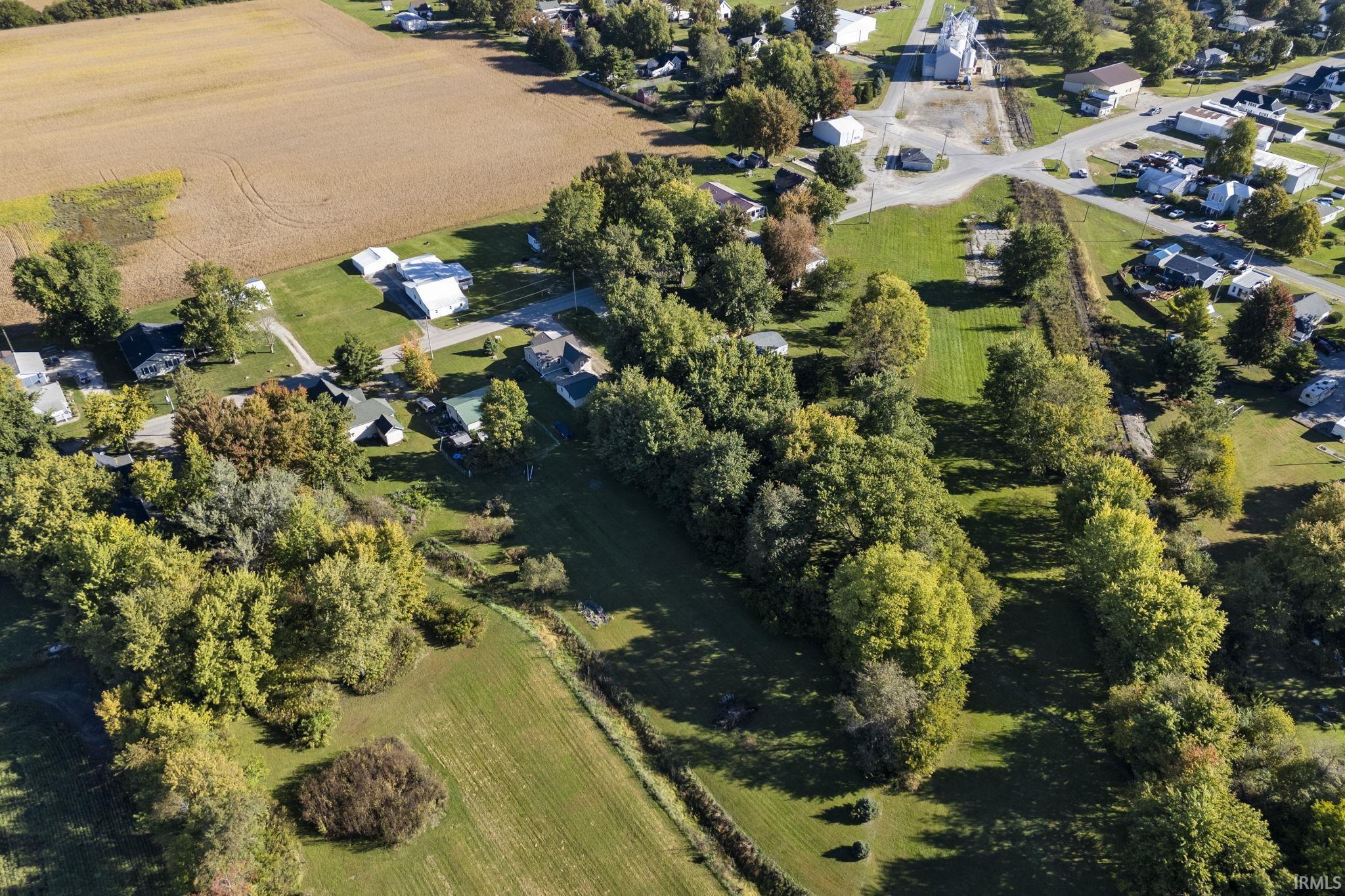 9193 E County Road 600