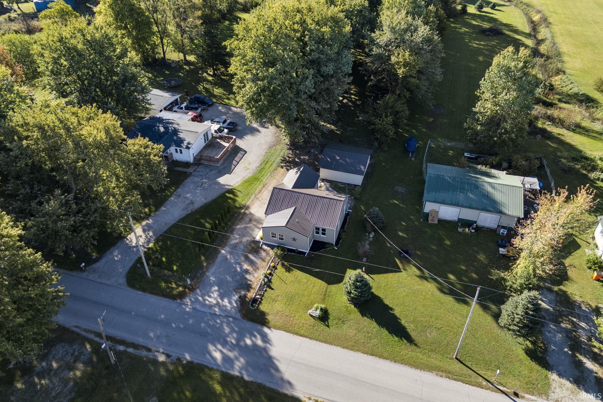 9193 E County Road 600
