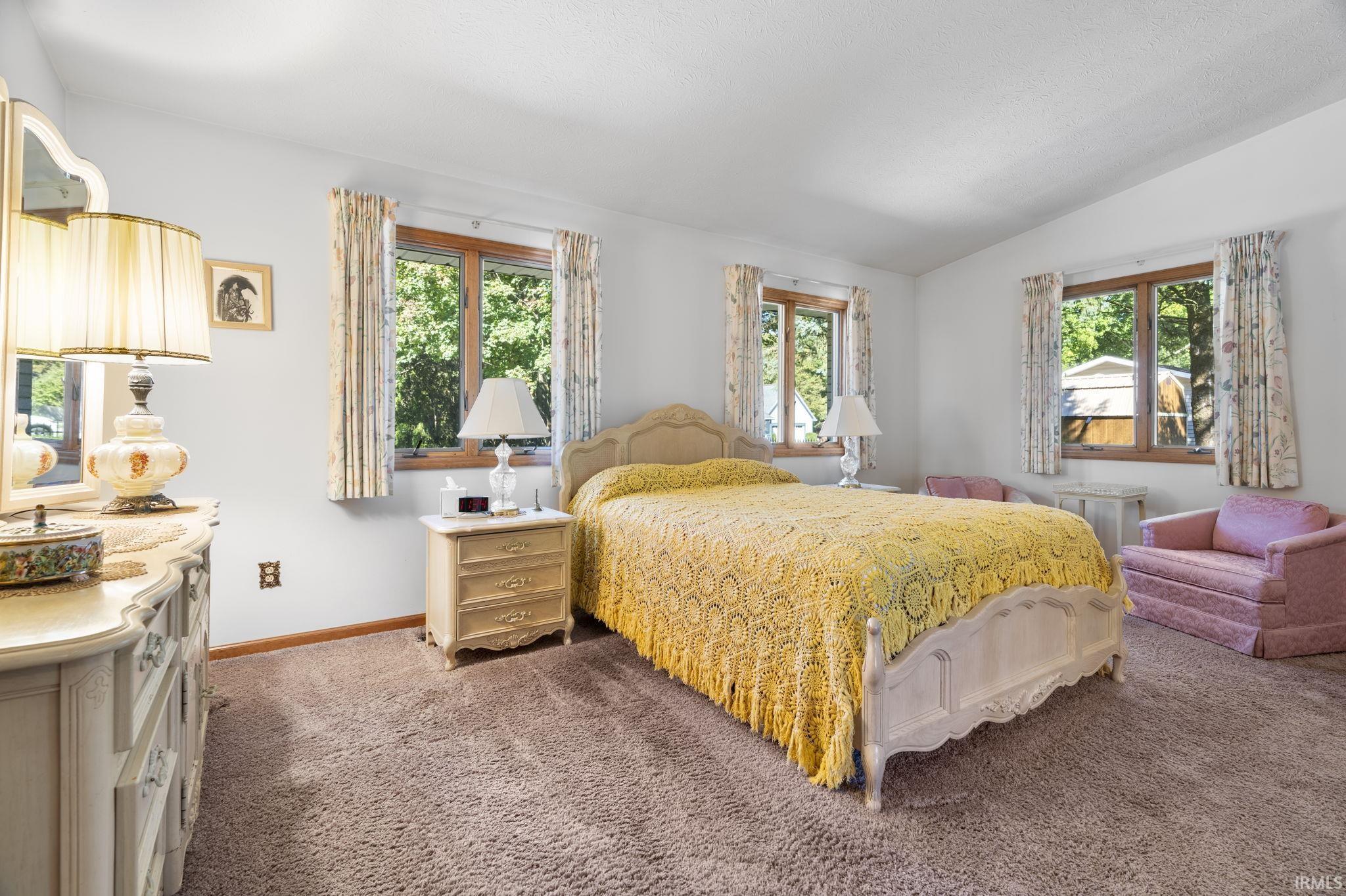 8402 Timber Lane