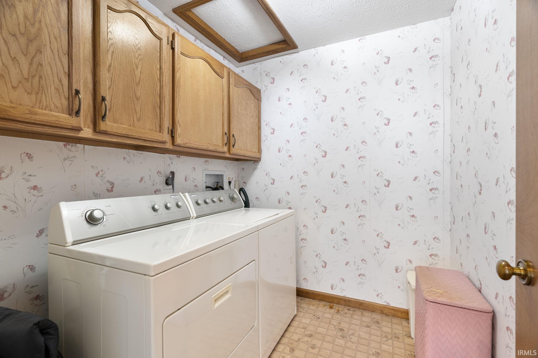 8402 Timber Lane