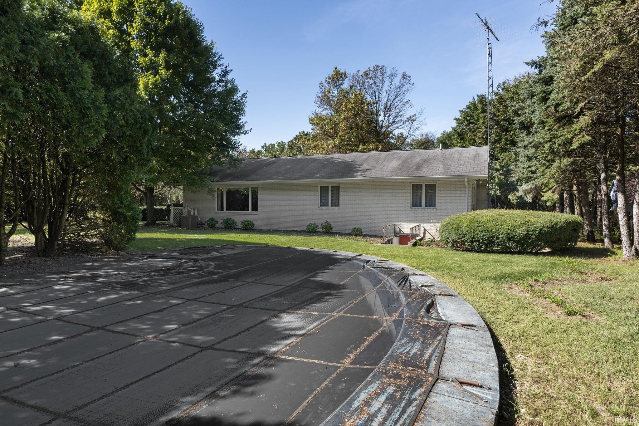 8402 Timber Lane