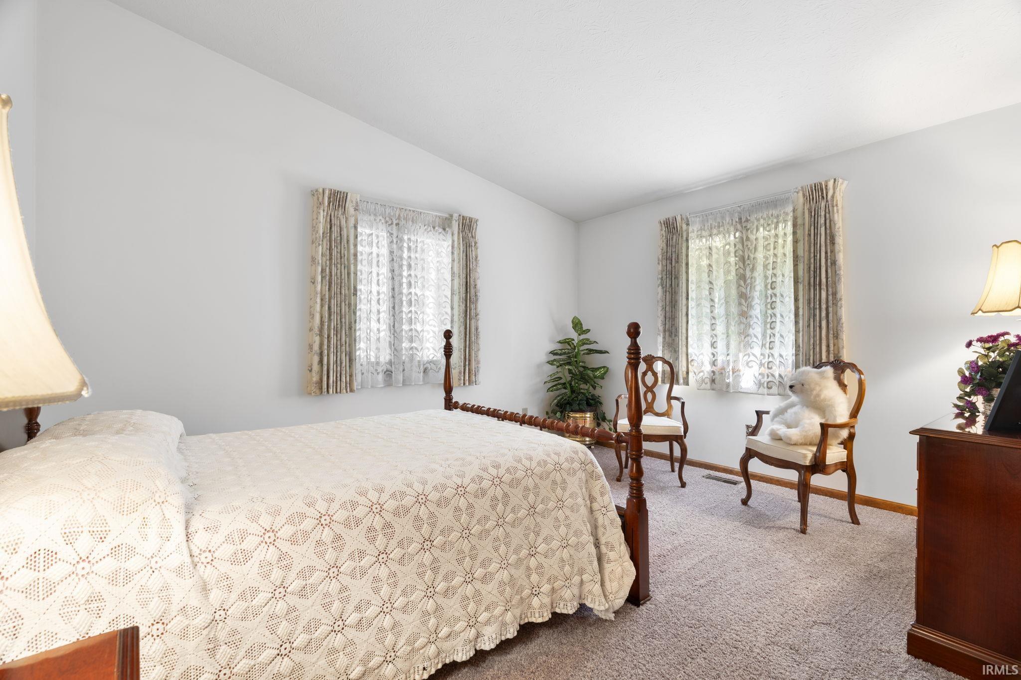 8402 Timber Lane