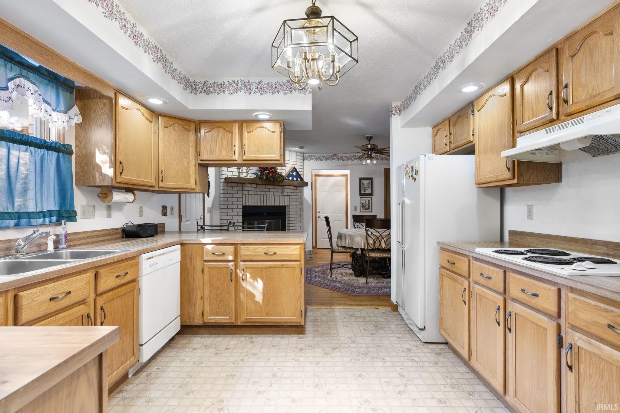 8402 Timber Lane