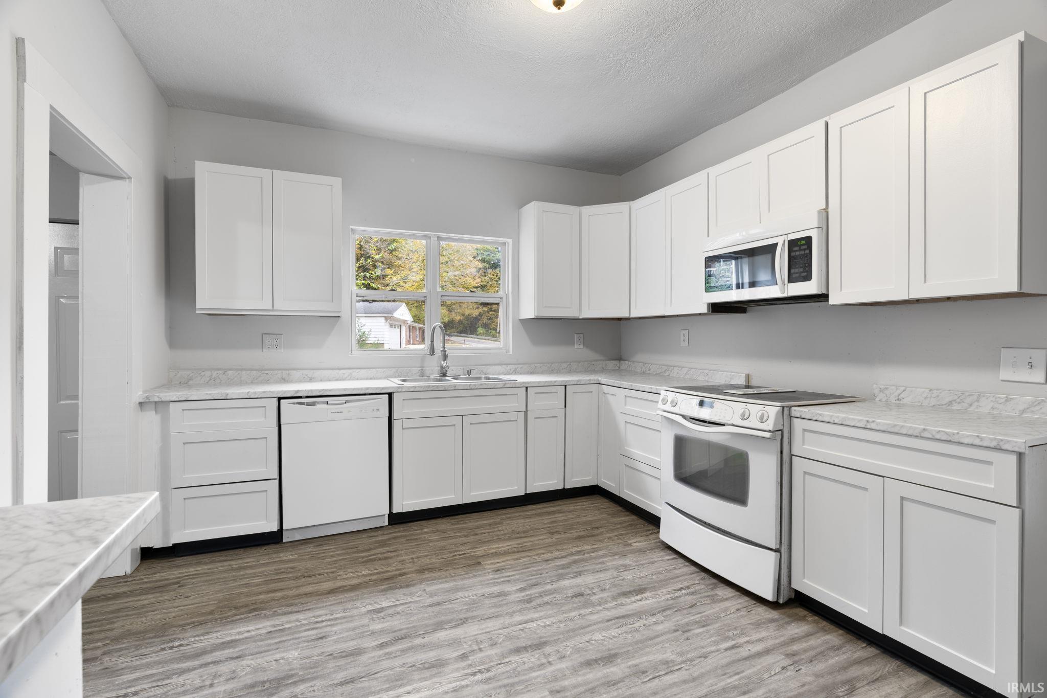 2672 S Stringtown Road