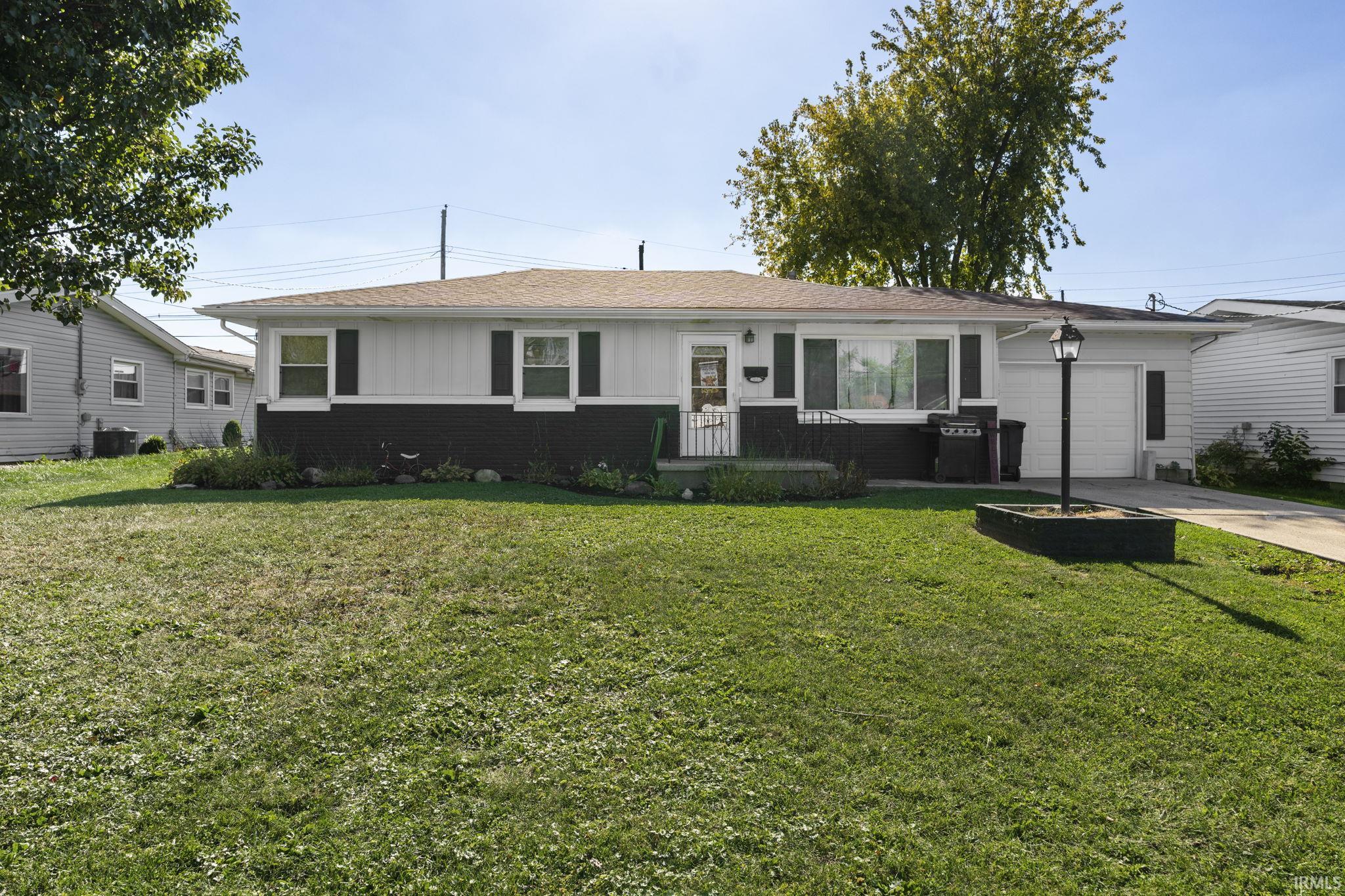 1459 E Walnut Street