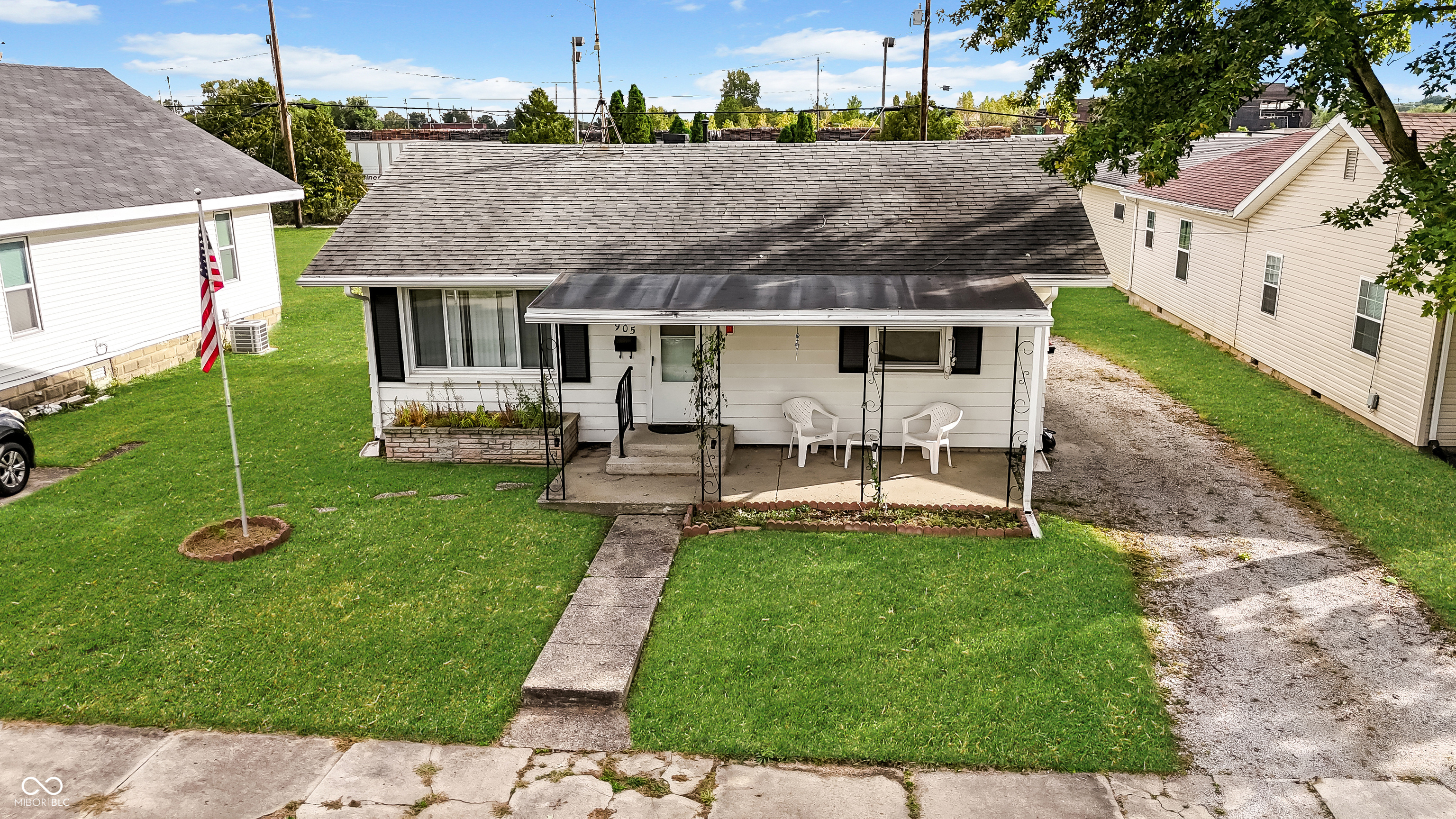 905 W Jefferson Street