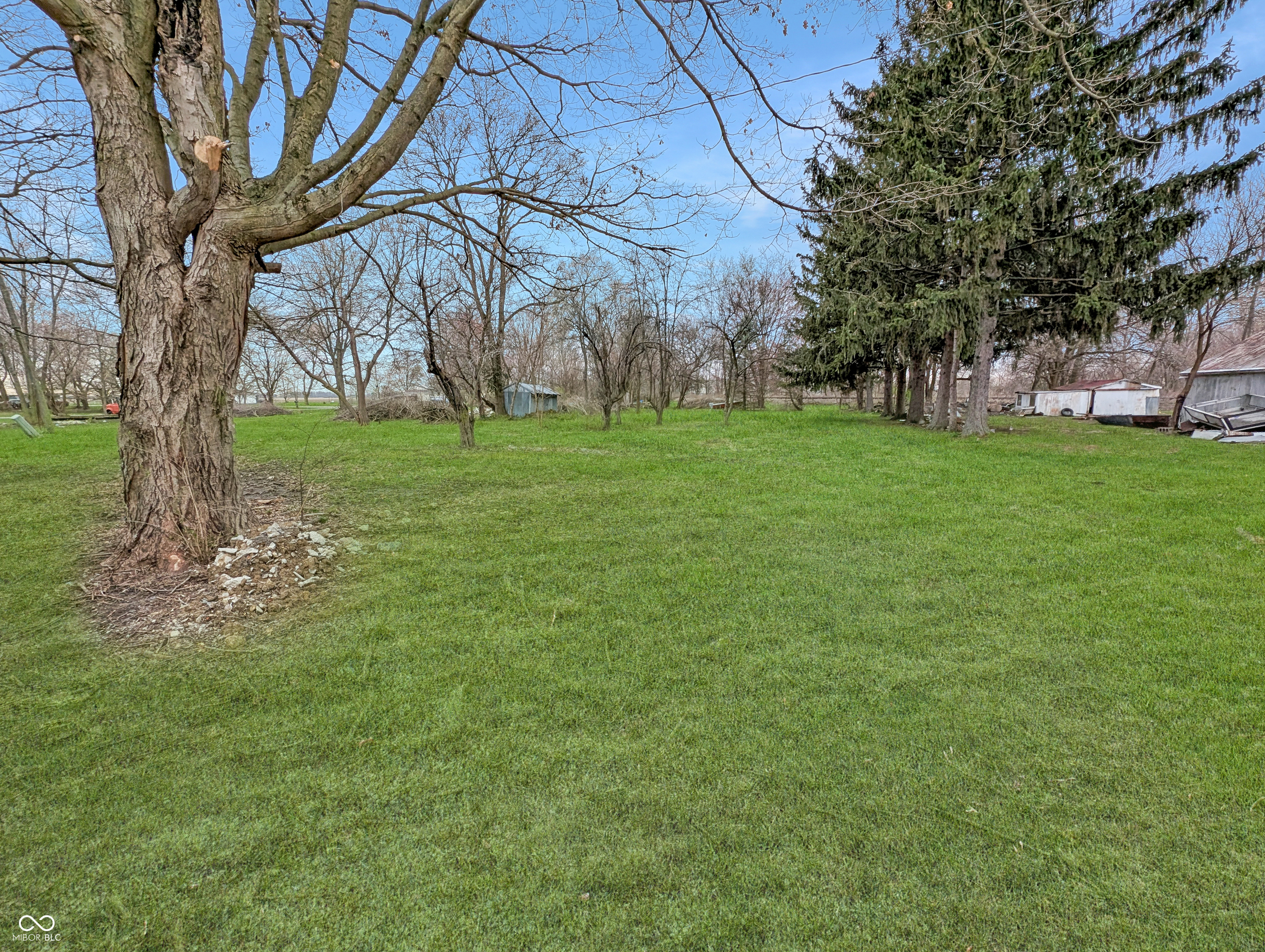 5854 N County Road 930 E