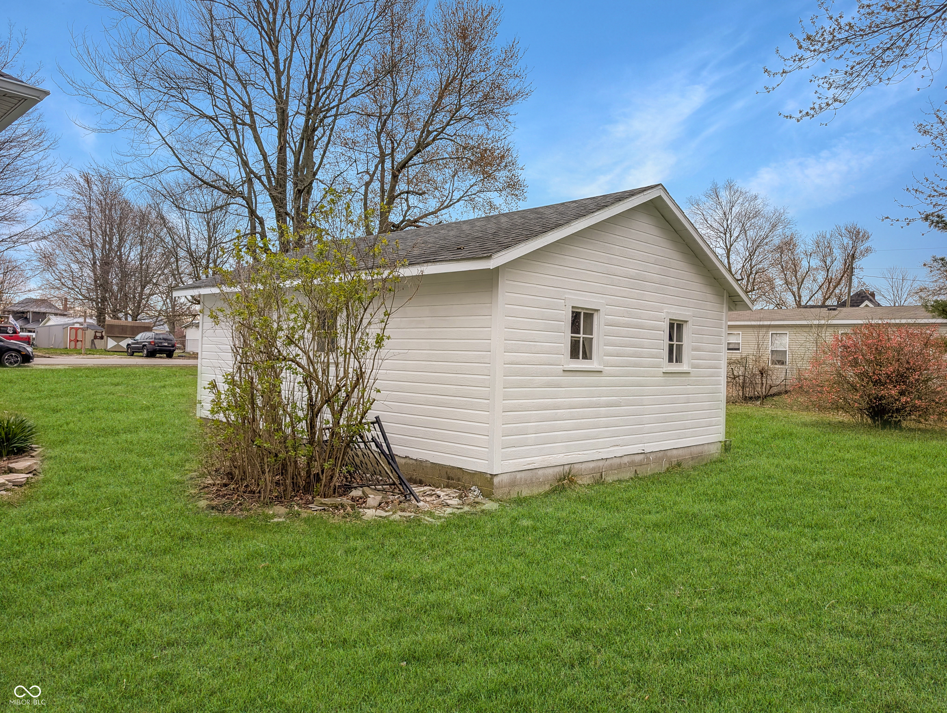 5854 N County Road 930 E