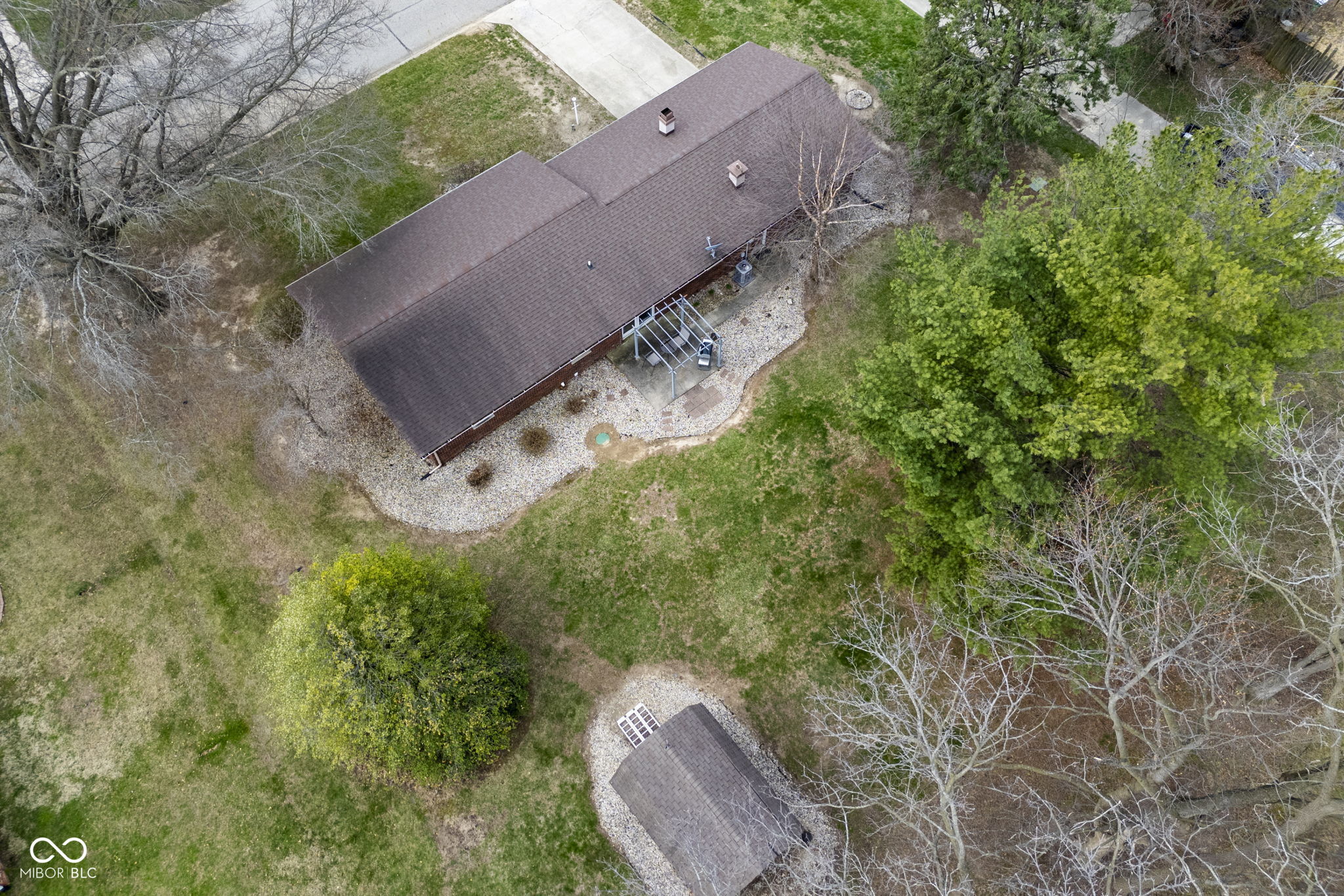 1448 N Lakeview Drive
