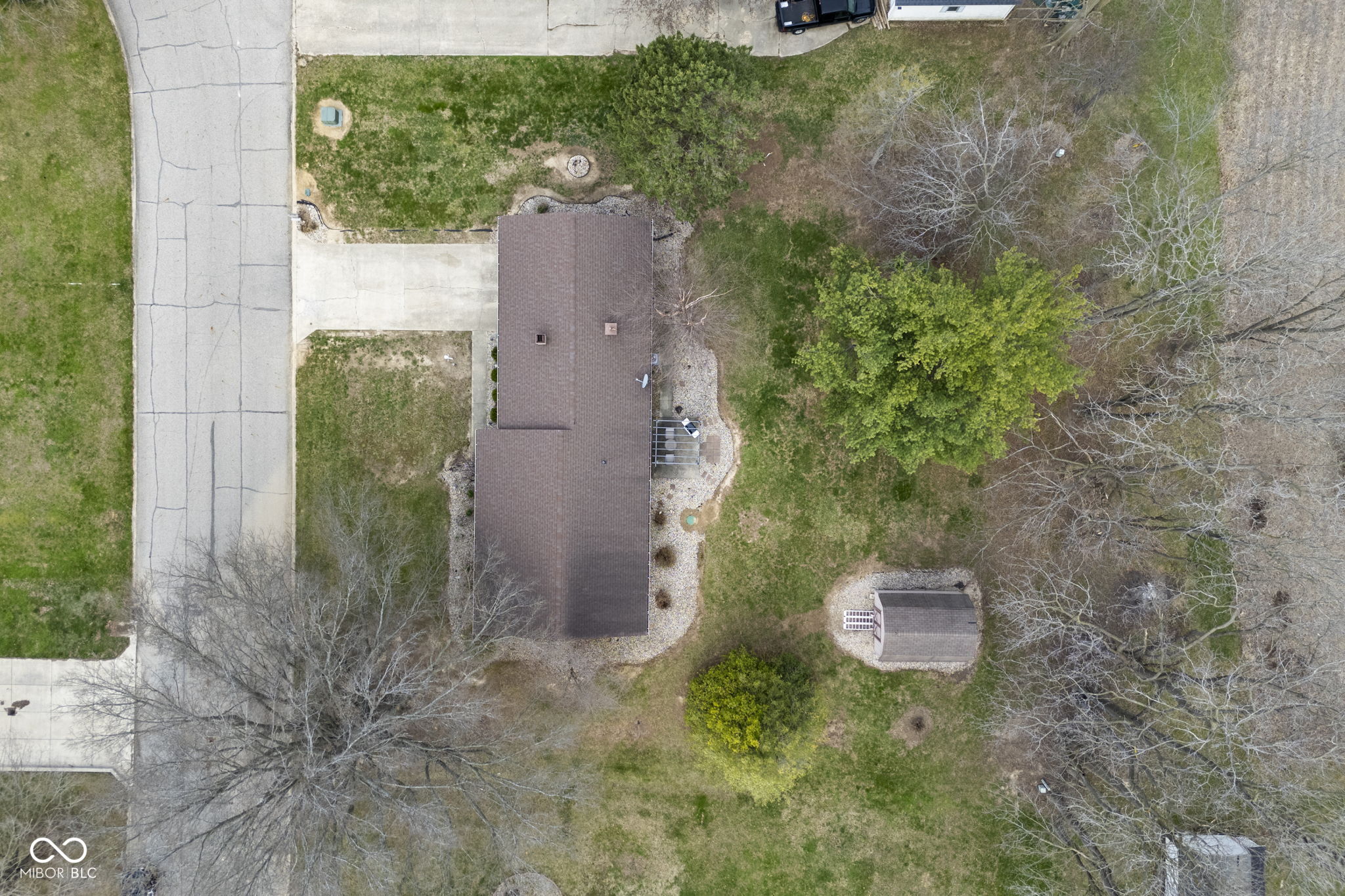 1448 N Lakeview Drive