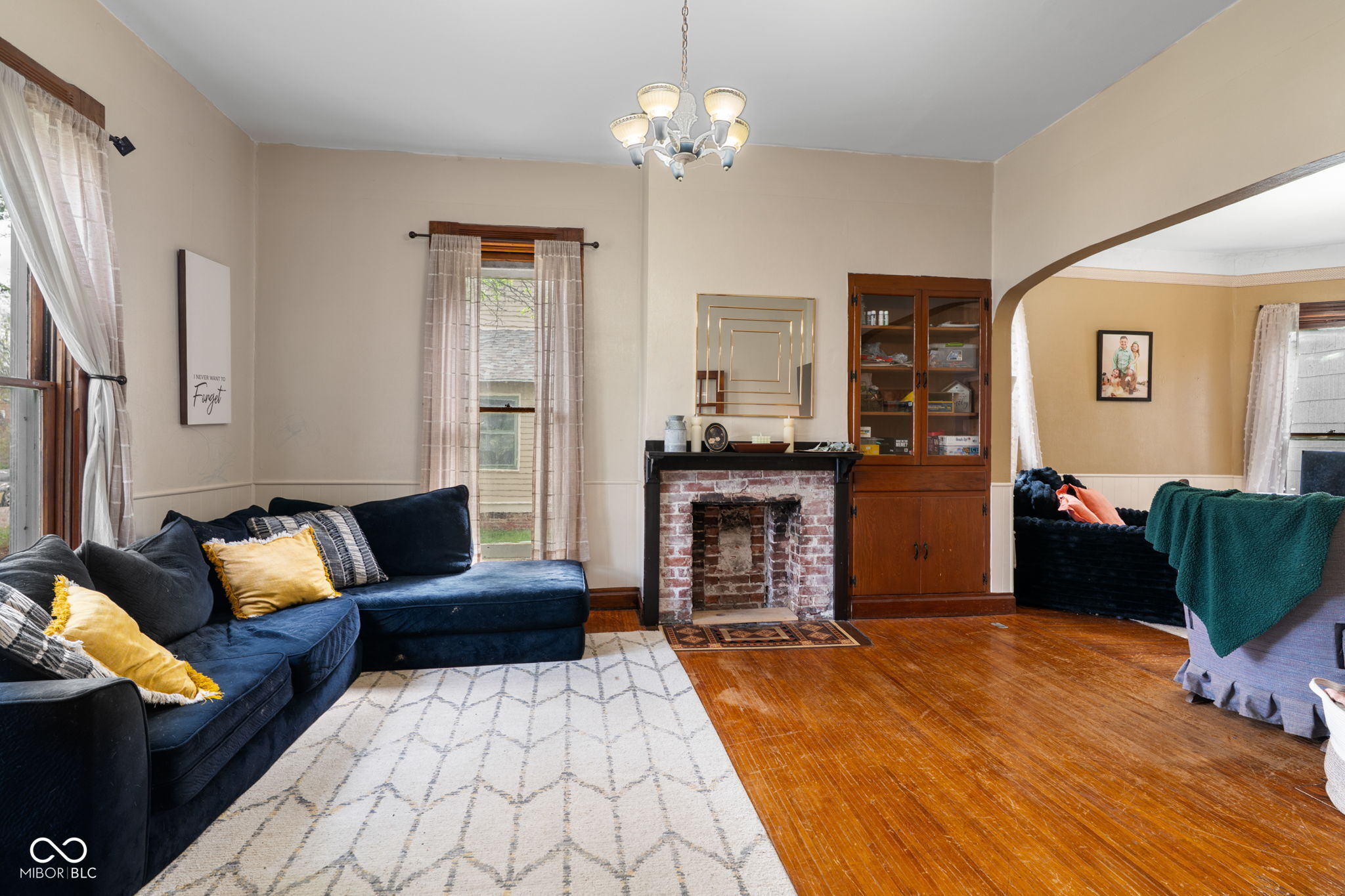 409 E Jefferson Street